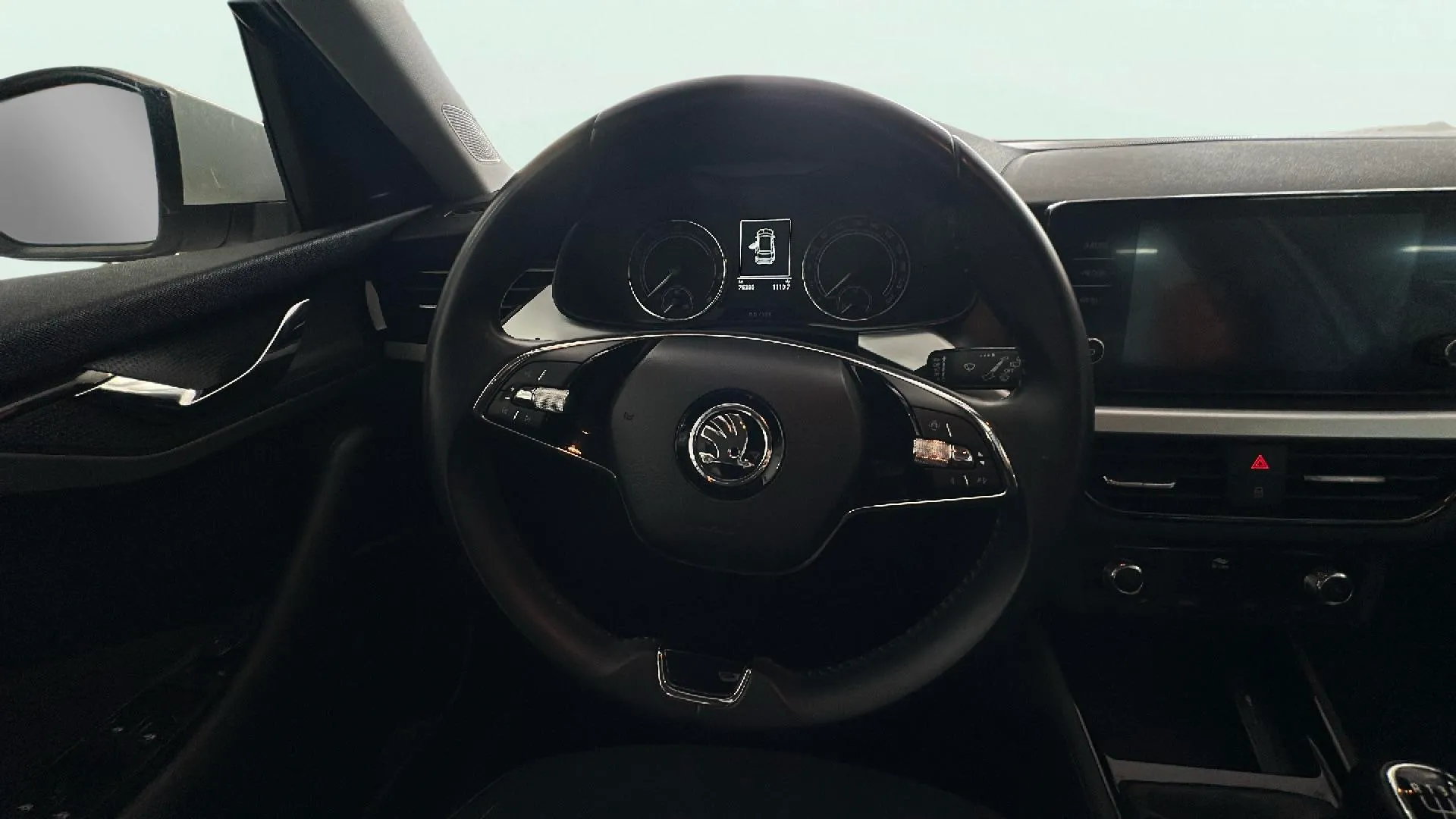 Škoda Kamiq 1.0 TSI Ambition - foto 16
