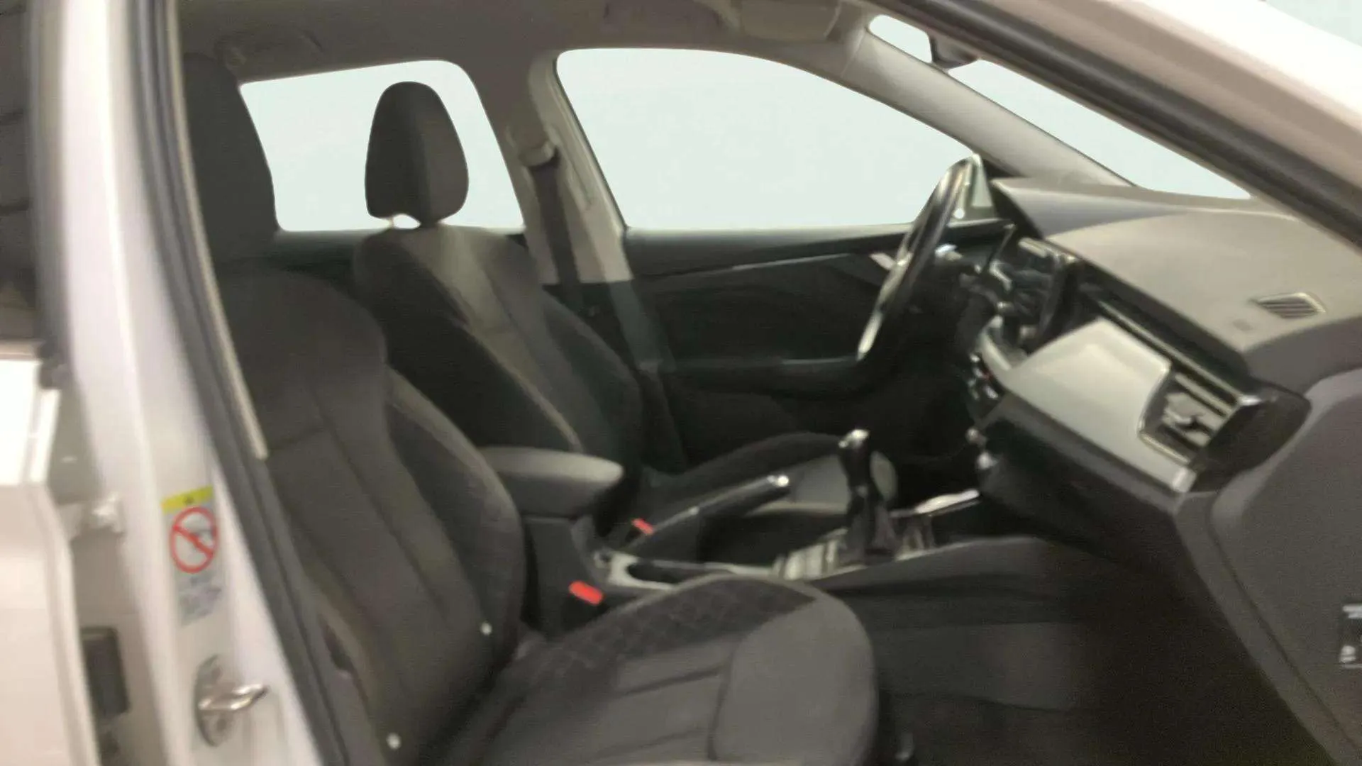 Škoda Kamiq 1.0 TSI Ambition - foto 12
