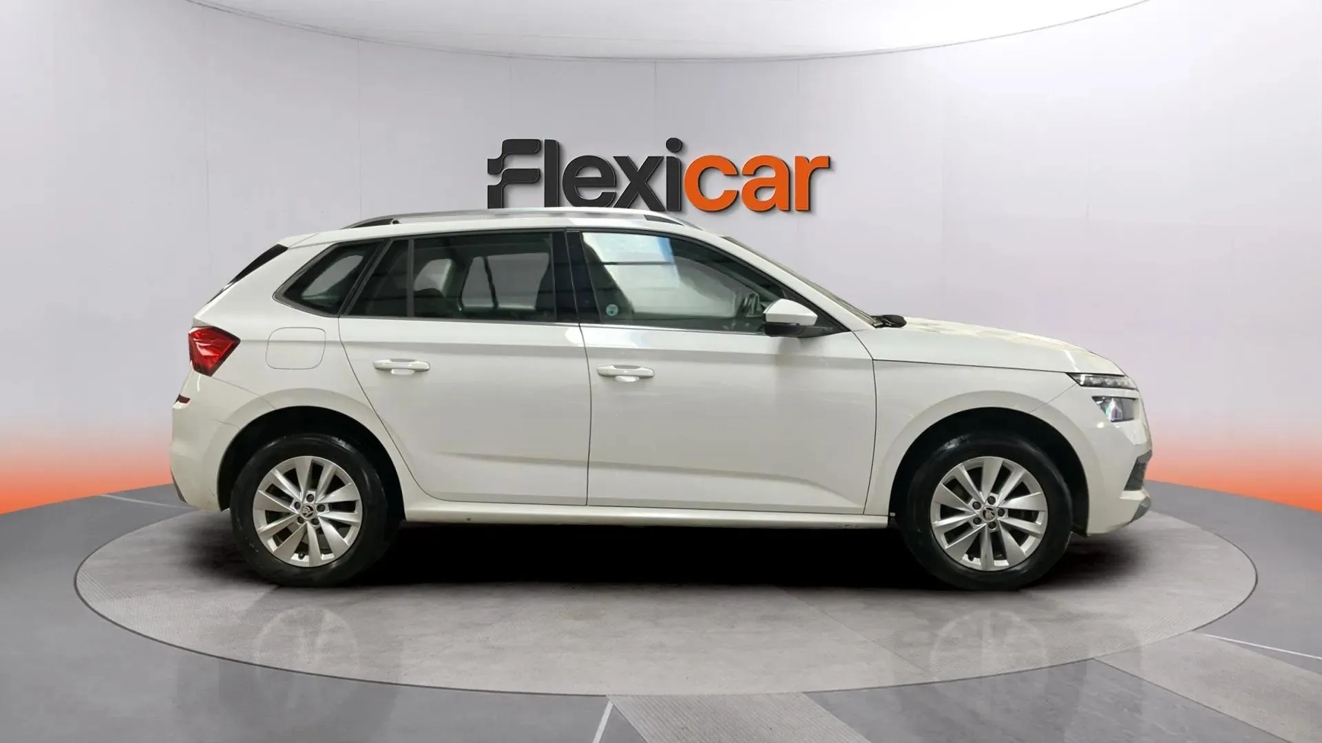 Škoda Kamiq 1.0 TSI Ambition - foto 6