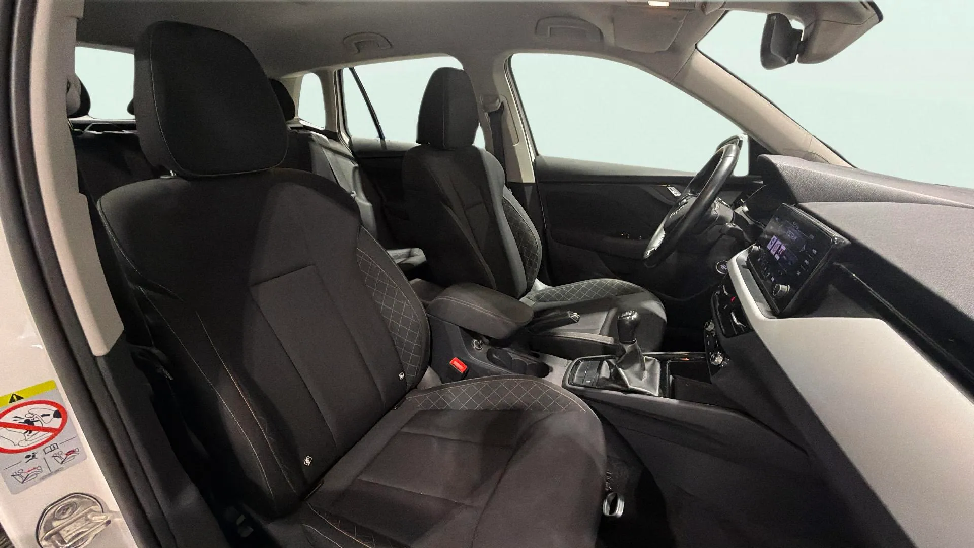 Škoda Kamiq 1.0 TSI Ambition - foto 15