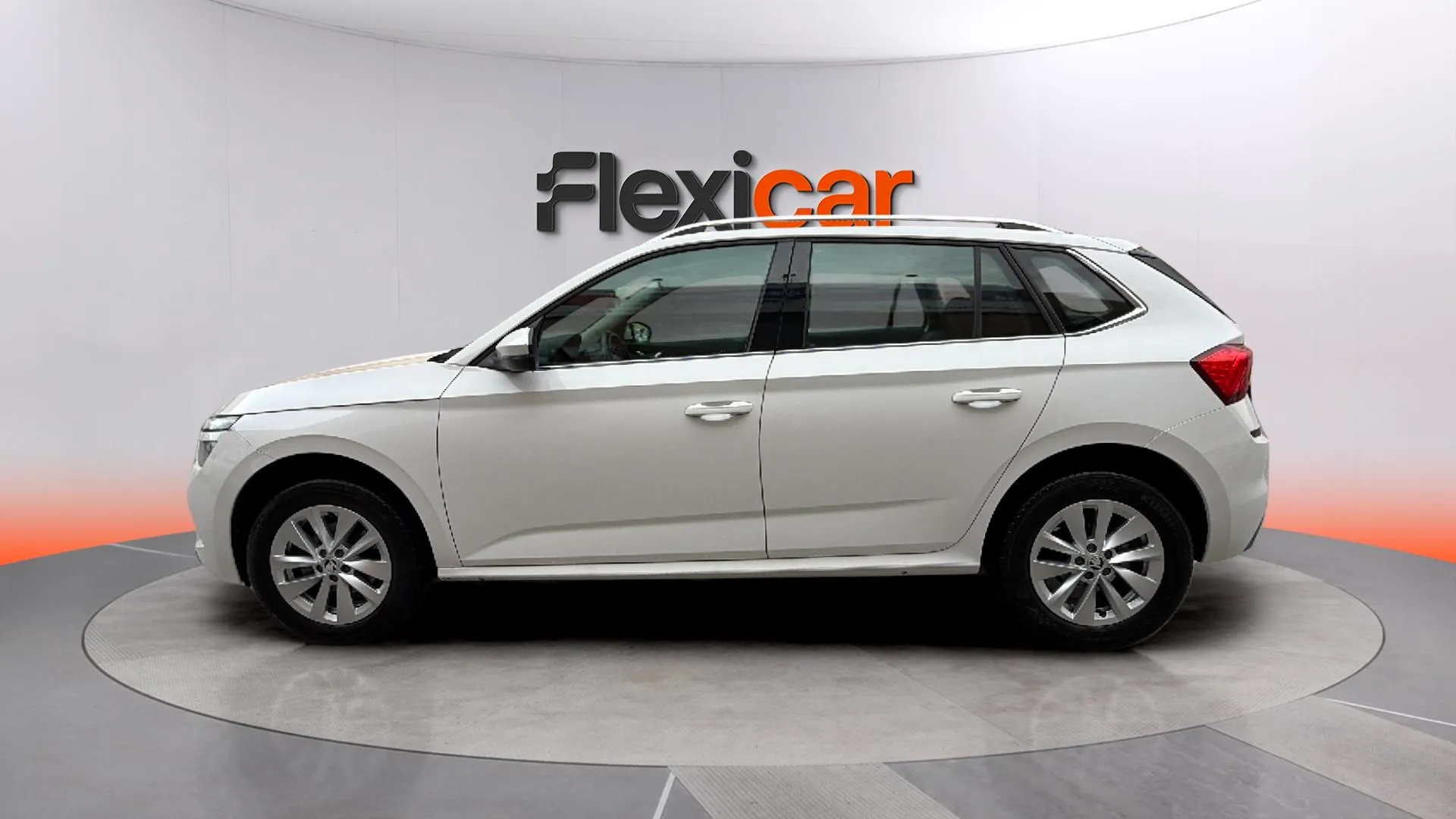Škoda Kamiq 1.0 TSI Ambition - foto 4