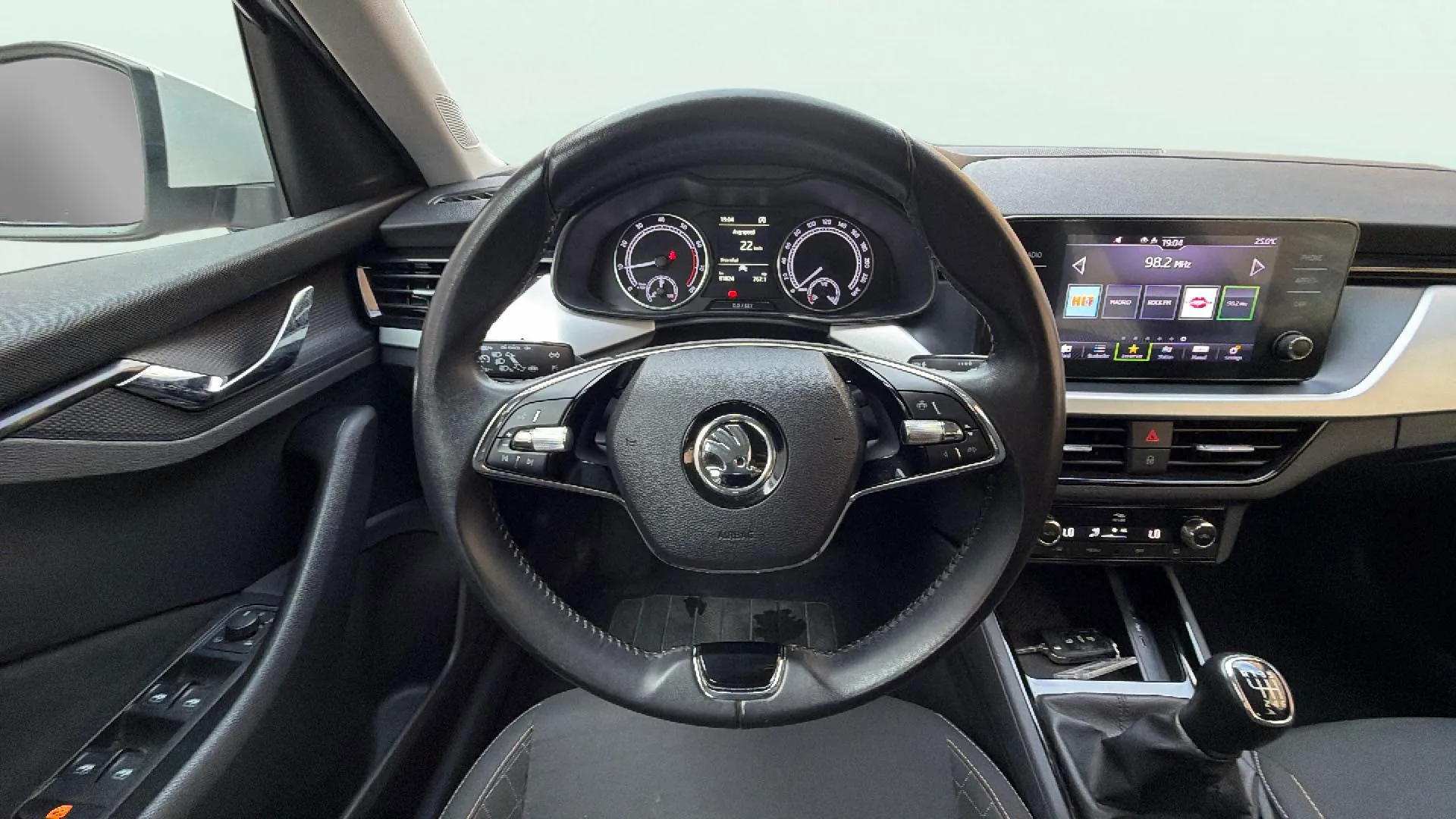 Škoda Kamiq 1.0 TSI Ambition - foto 10