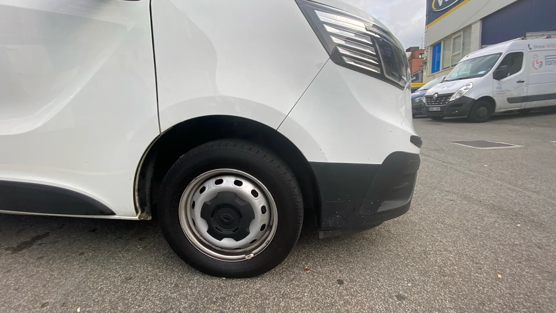 Renault Trafic Furgón L2H1 Blue dCi CUA - foto 10