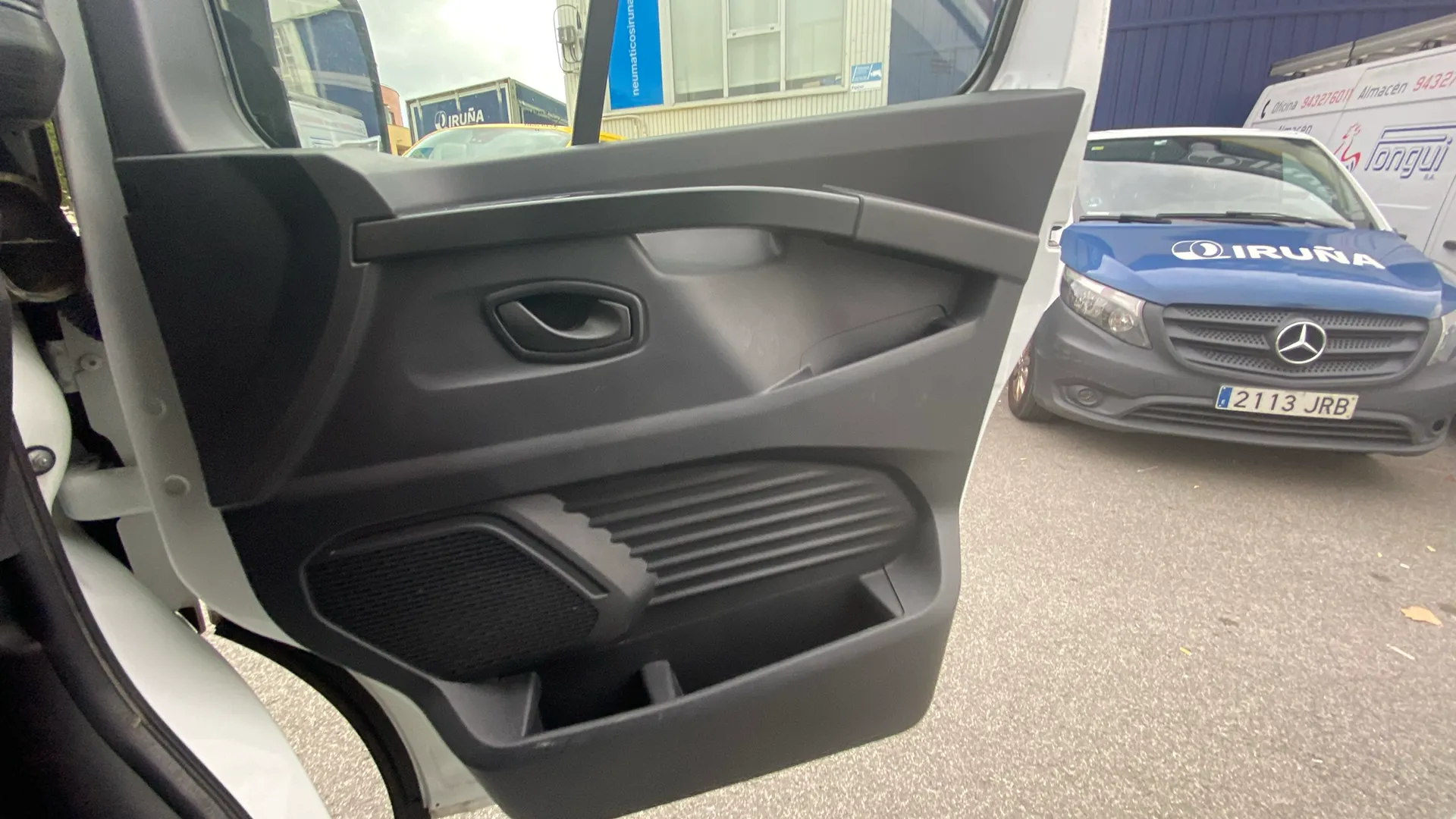 Renault Trafic Furgón L2H1 Blue dCi CUA - foto 17