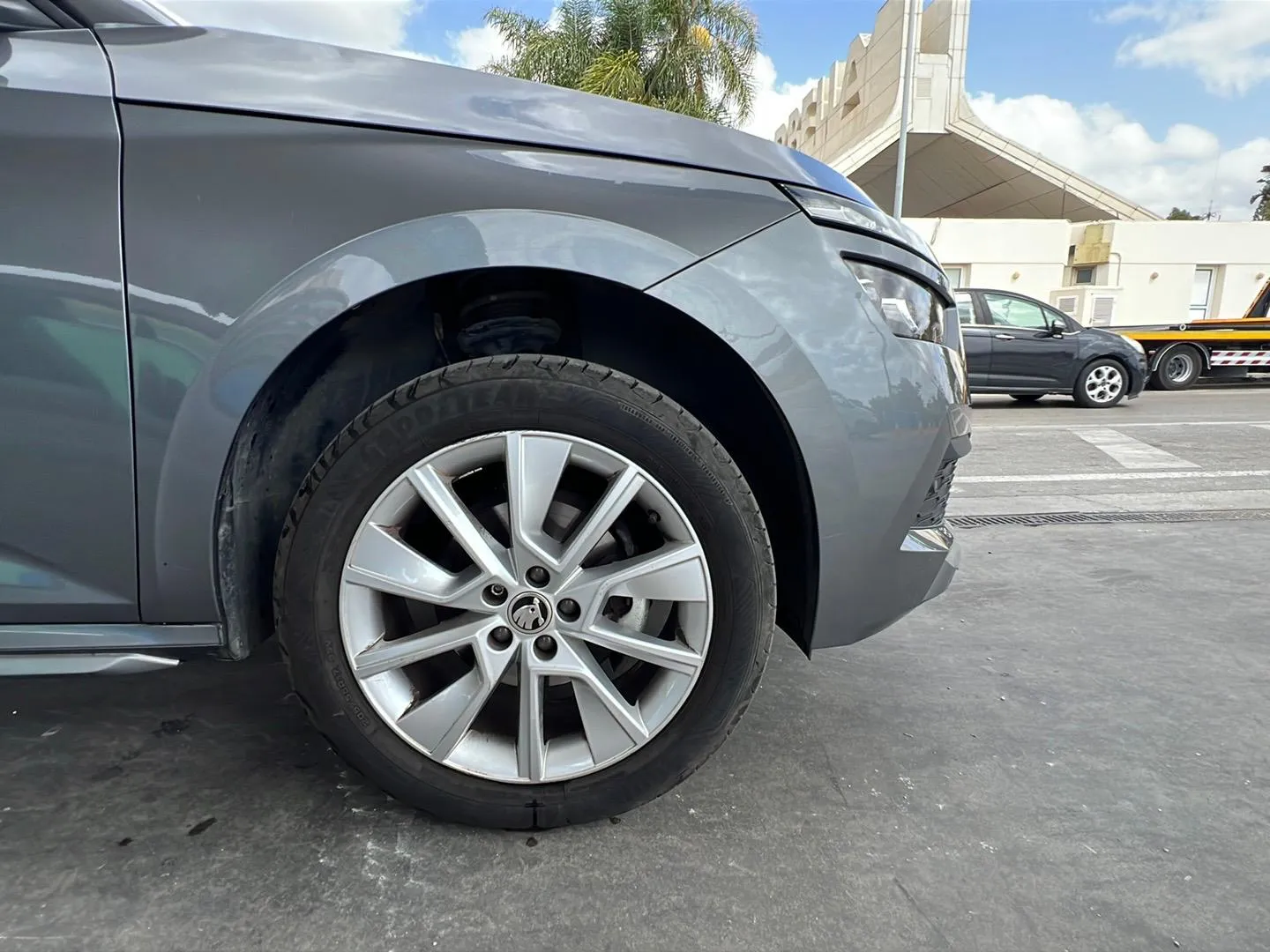 Škoda Kamiq 1.0 TSI DSG Ambition - foto 25