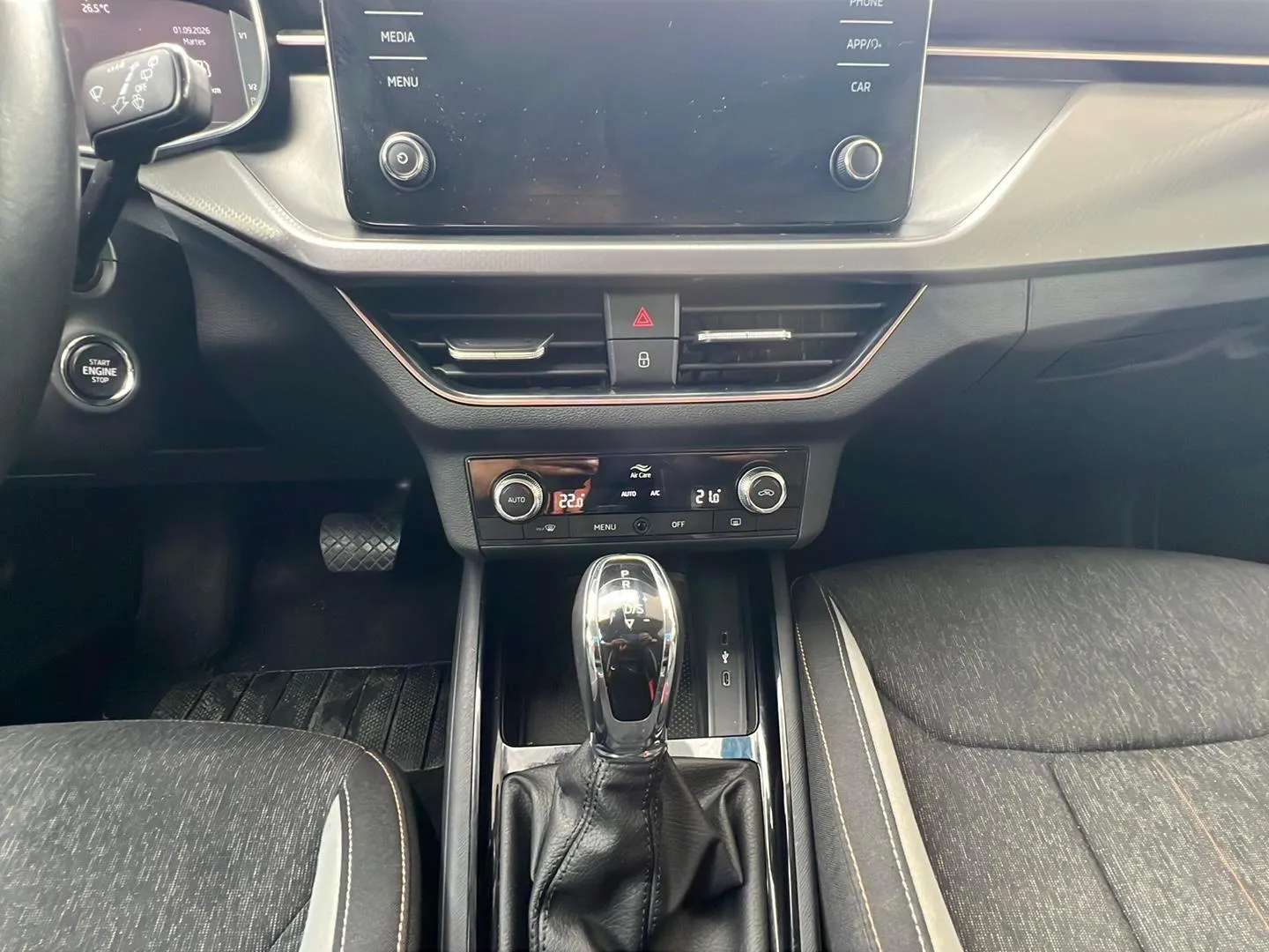 Škoda Kamiq 1.0 TSI DSG Ambition - foto 12
