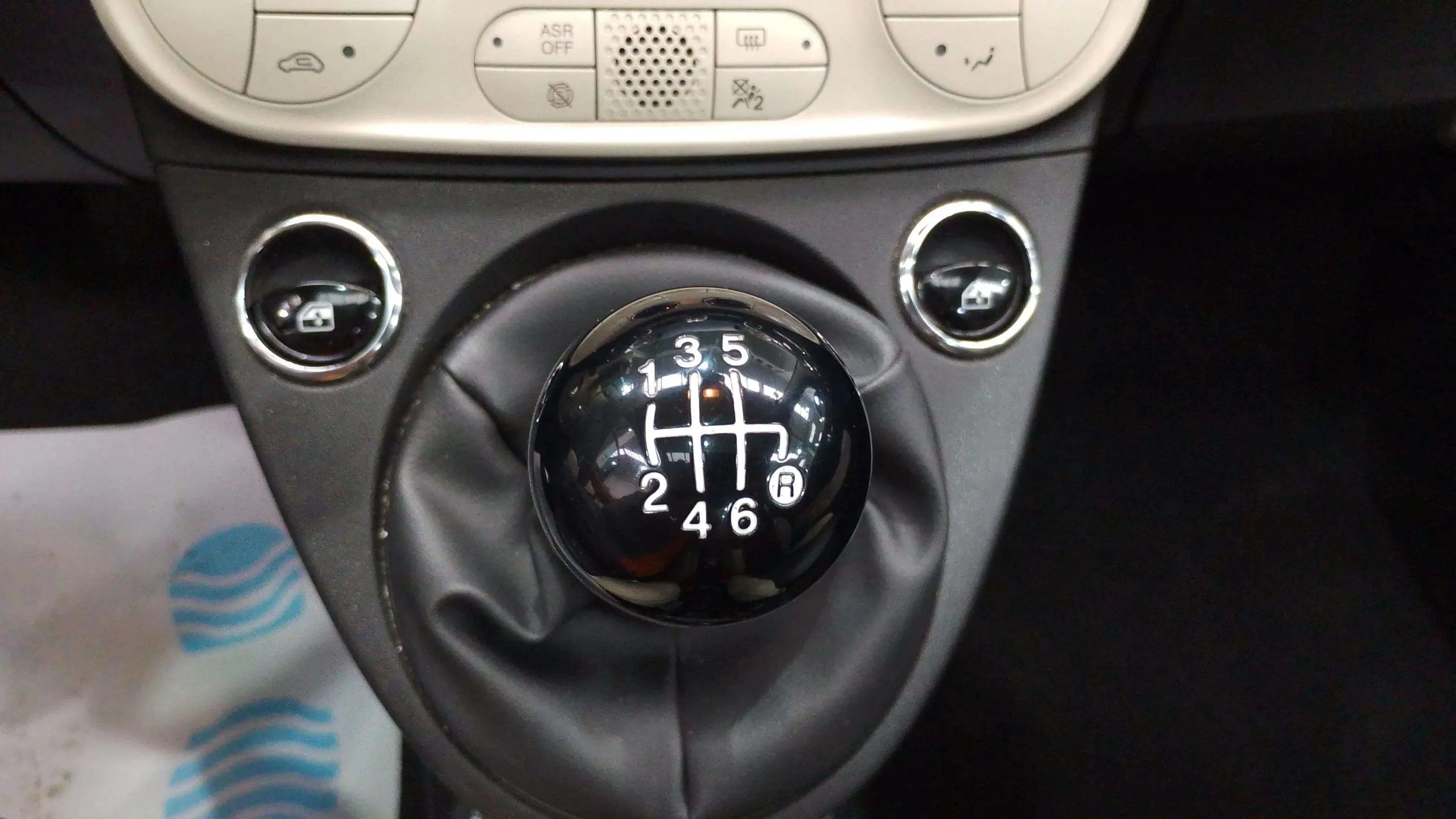 Fiat 500 Dolcevita 1.0 Hybrid - foto 17
