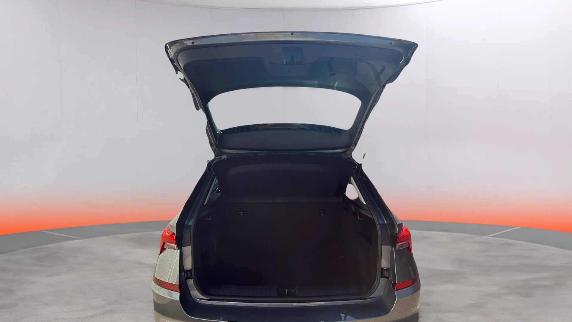 Škoda Kamiq 1.0 TSI DSG Ambition - foto 22