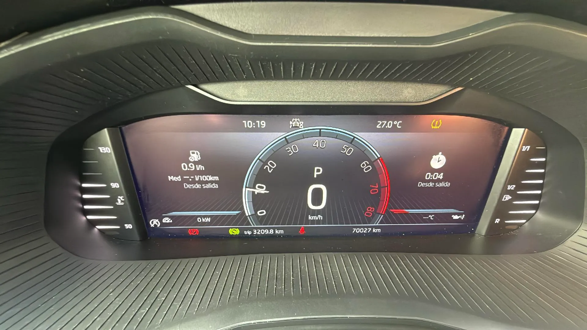 Škoda Kamiq 1.0 TSI DSG Ambition - foto 14