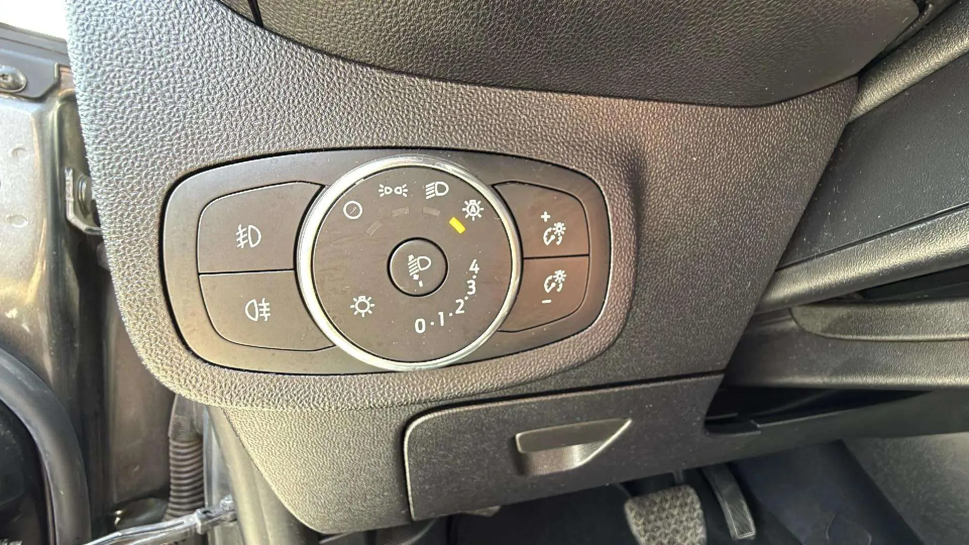 Ford Fiesta 1.0 EcoBoost MHEV ST-Line - foto 17