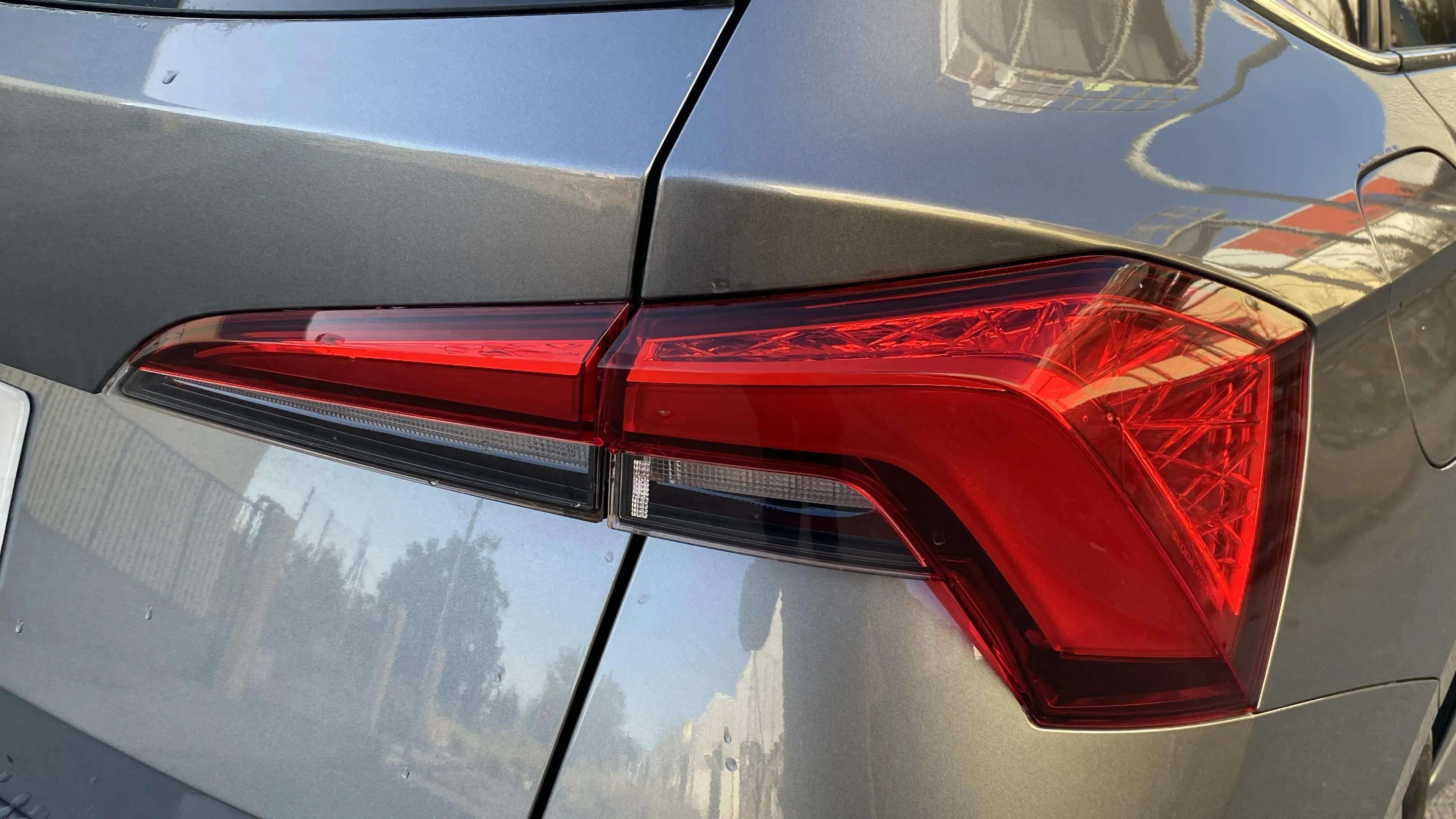 Škoda Kamiq 1.0 TSI Style - foto 26