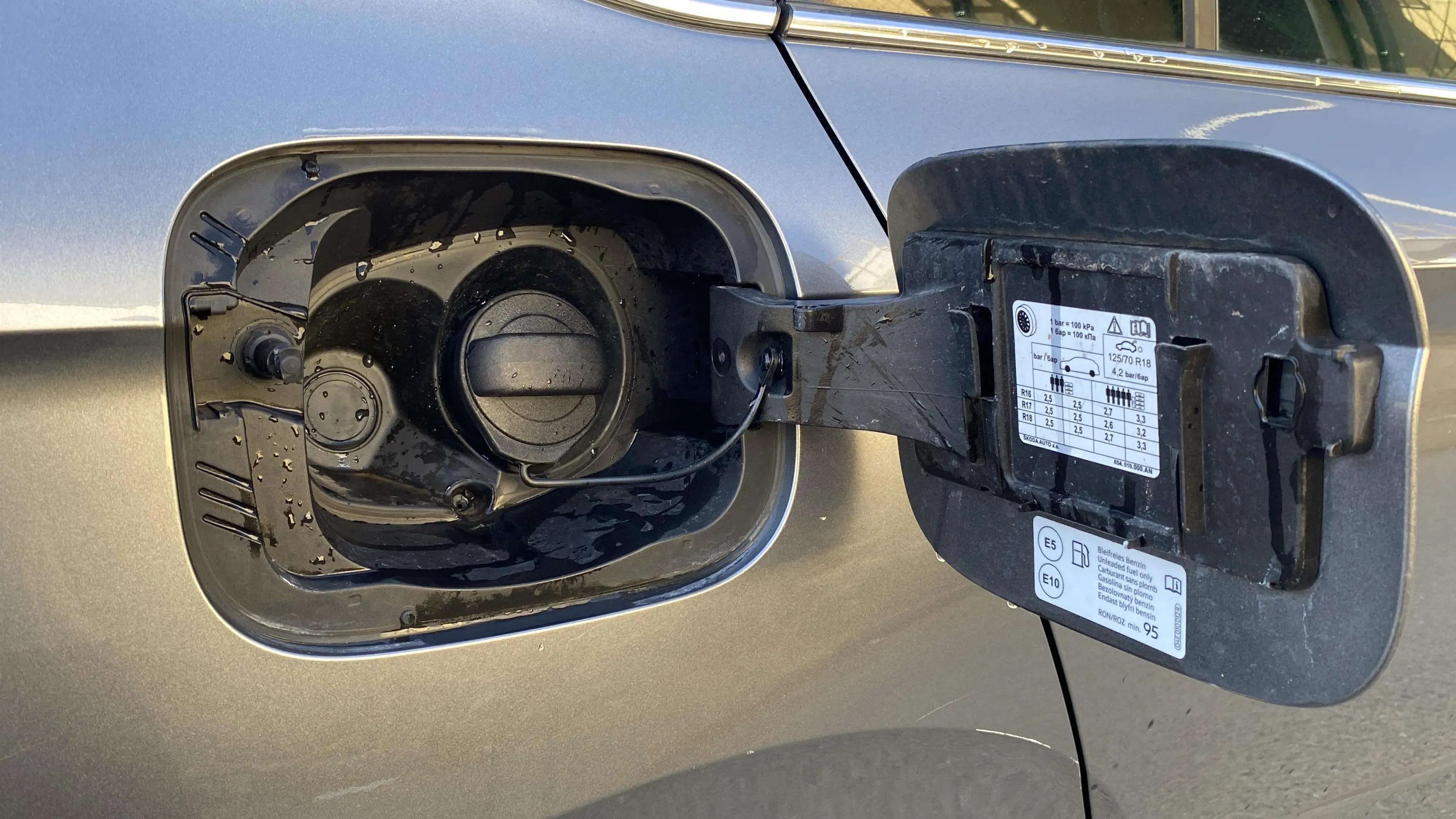 Škoda Kamiq 1.0 TSI Style - foto 35