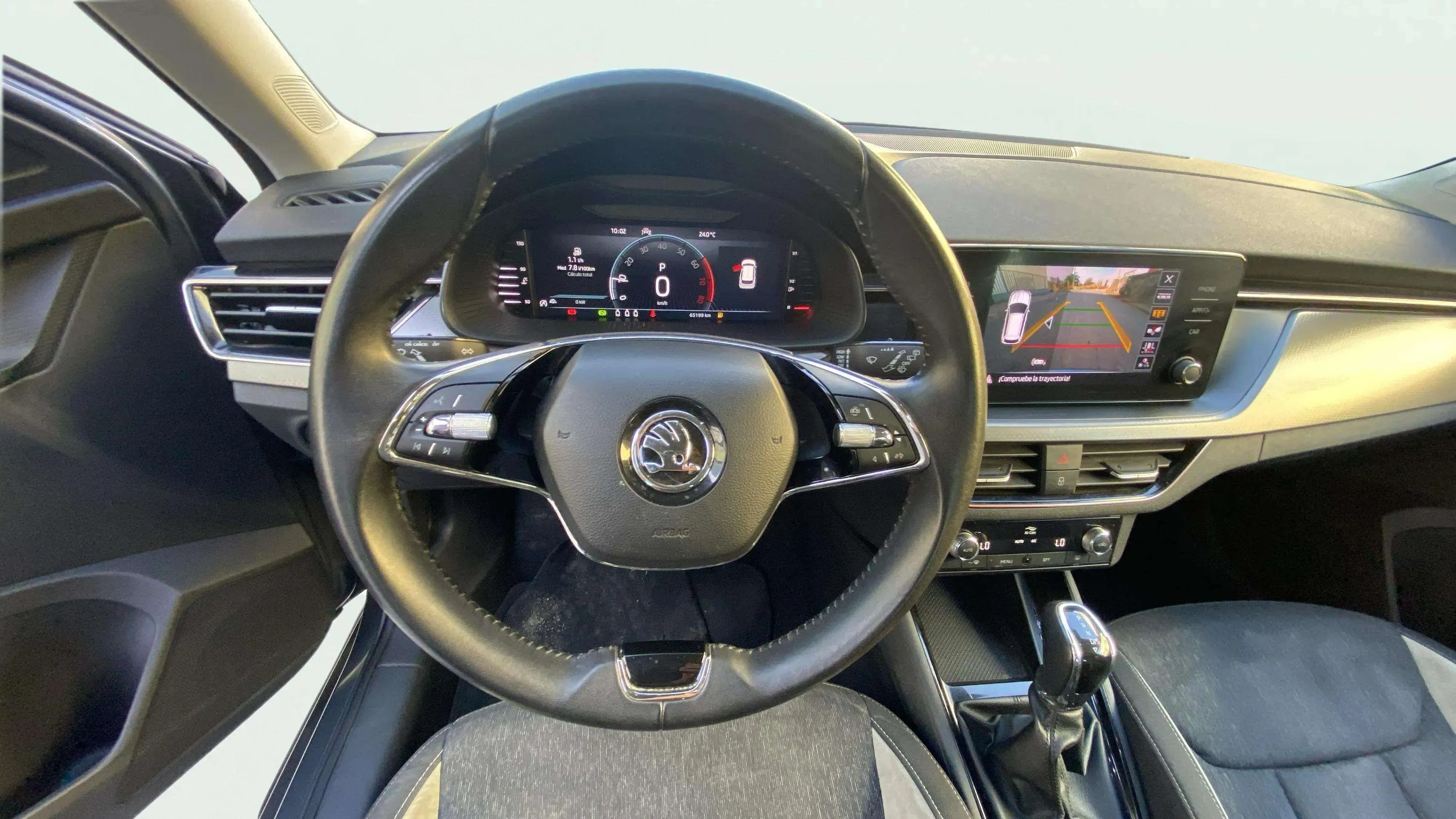Škoda Kamiq 1.0 TSI Style - foto 19