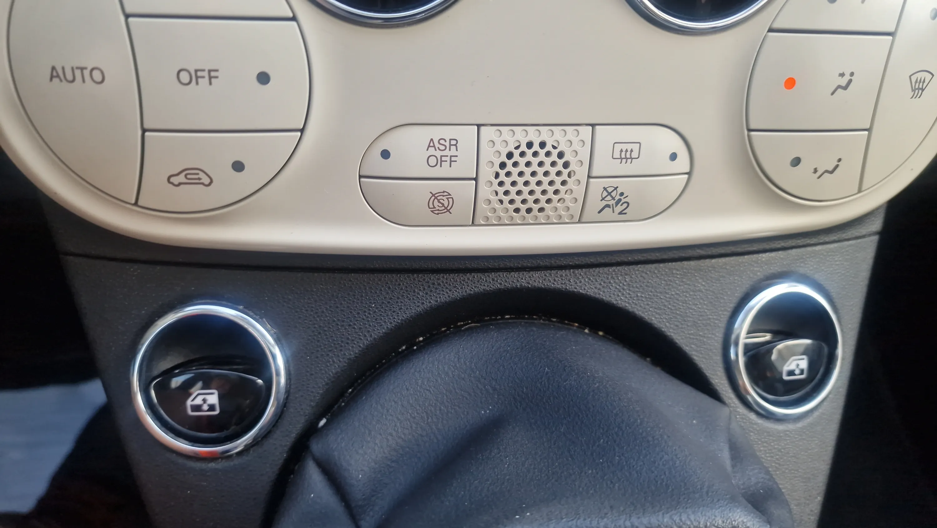 Fiat 500 Dolcevita 1.0 Hybrid - foto 18