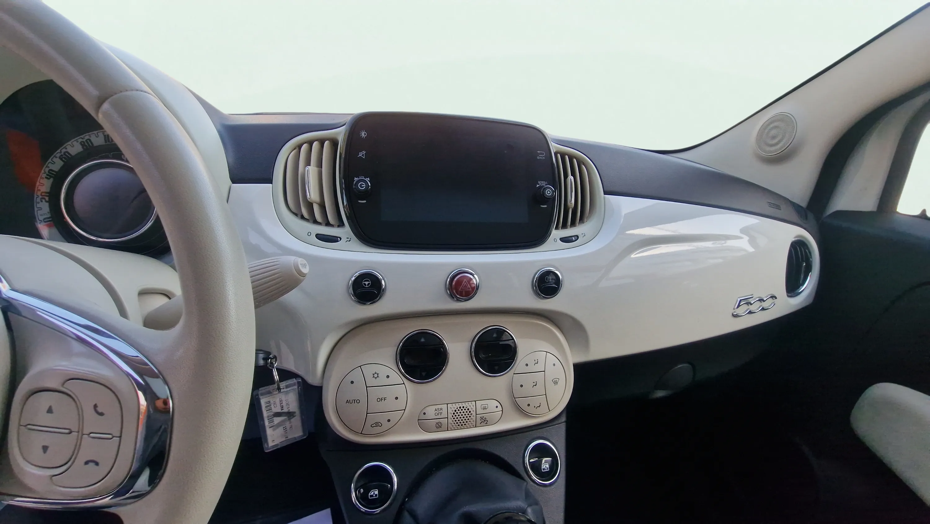 Fiat 500 Dolcevita 1.0 Hybrid - foto 12