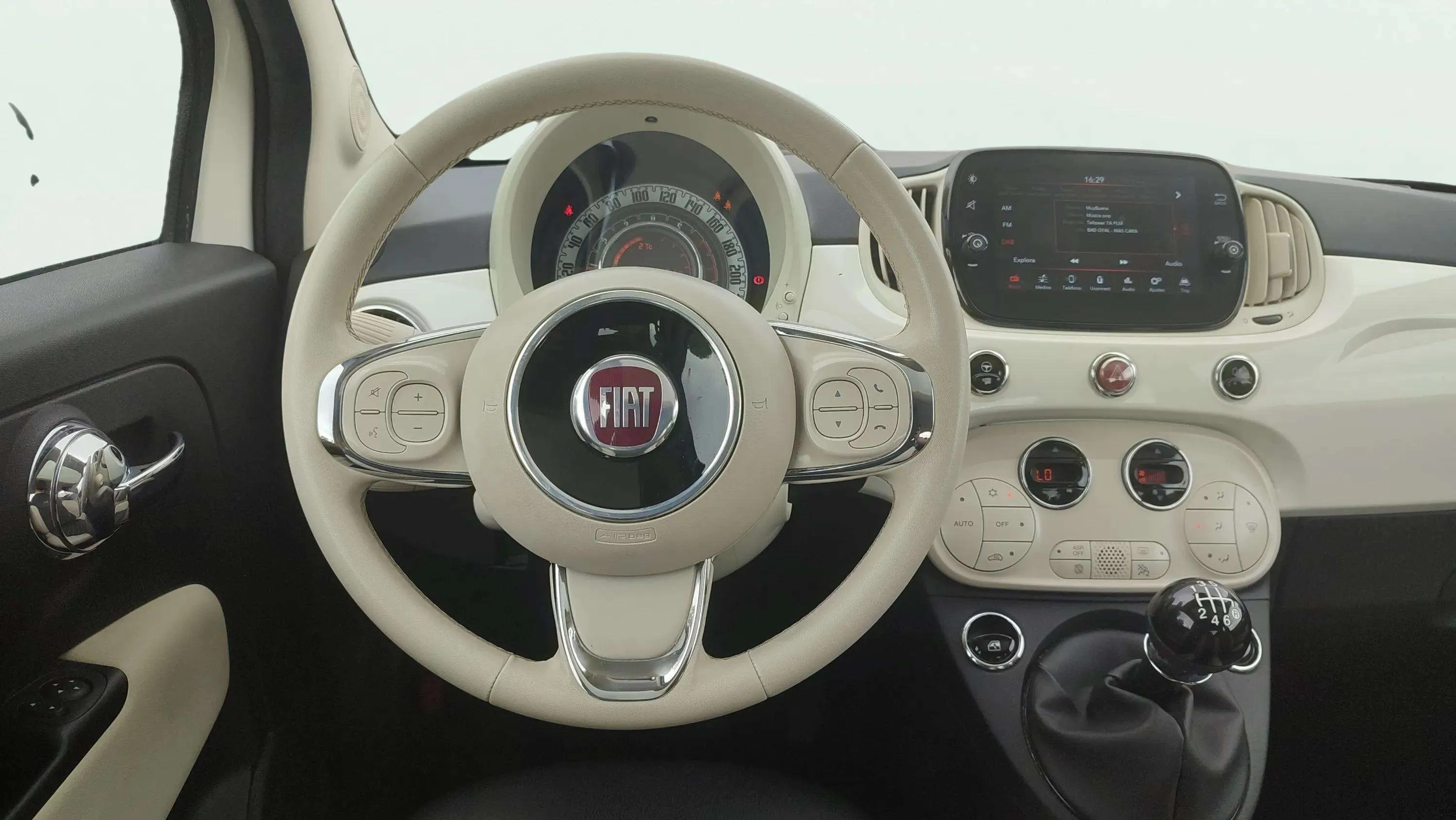 Fiat 500 Dolcevita 1.0 Hybrid - foto 8