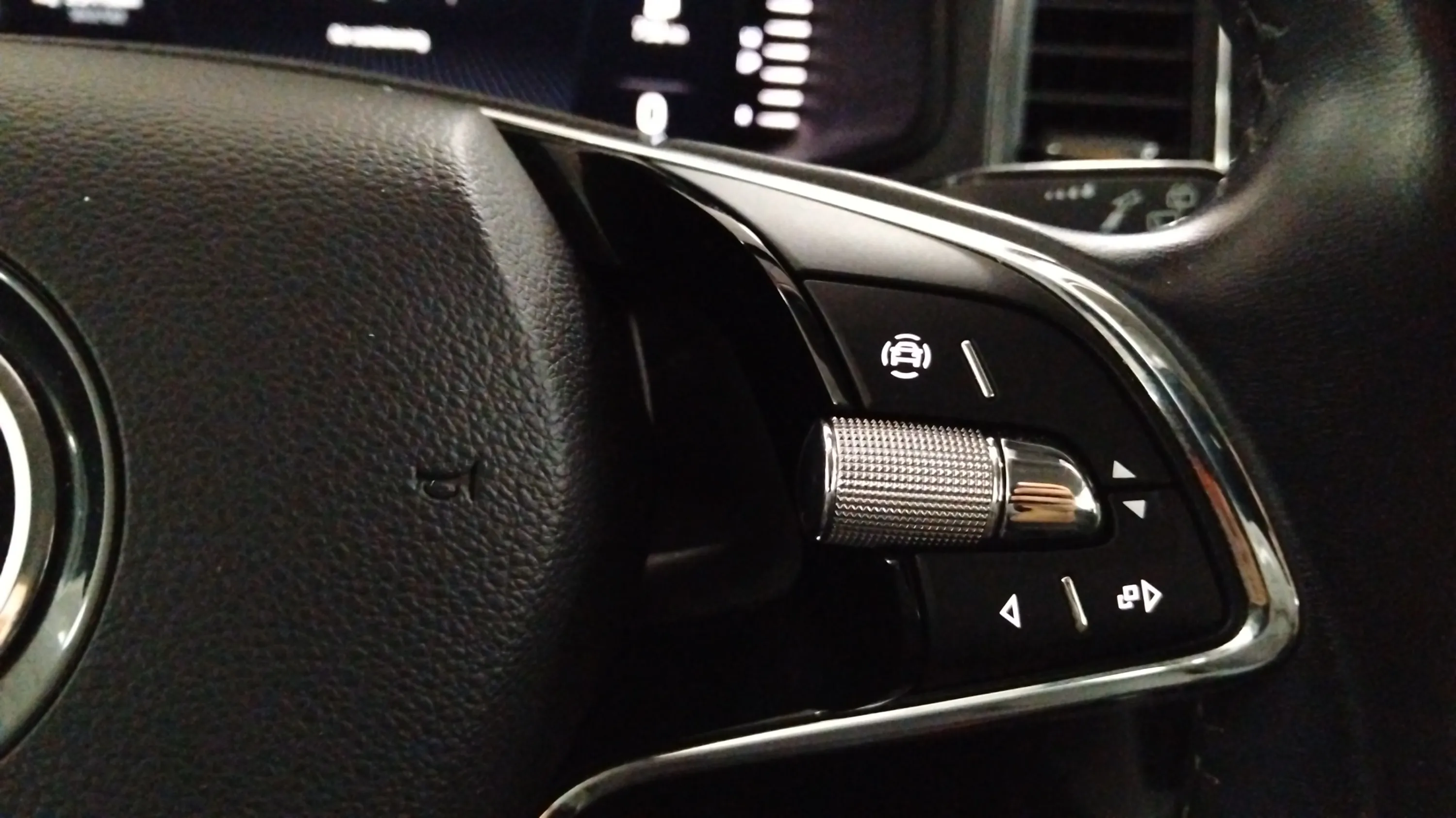 Škoda Karoq 2.0 TDI Ambition - foto 20