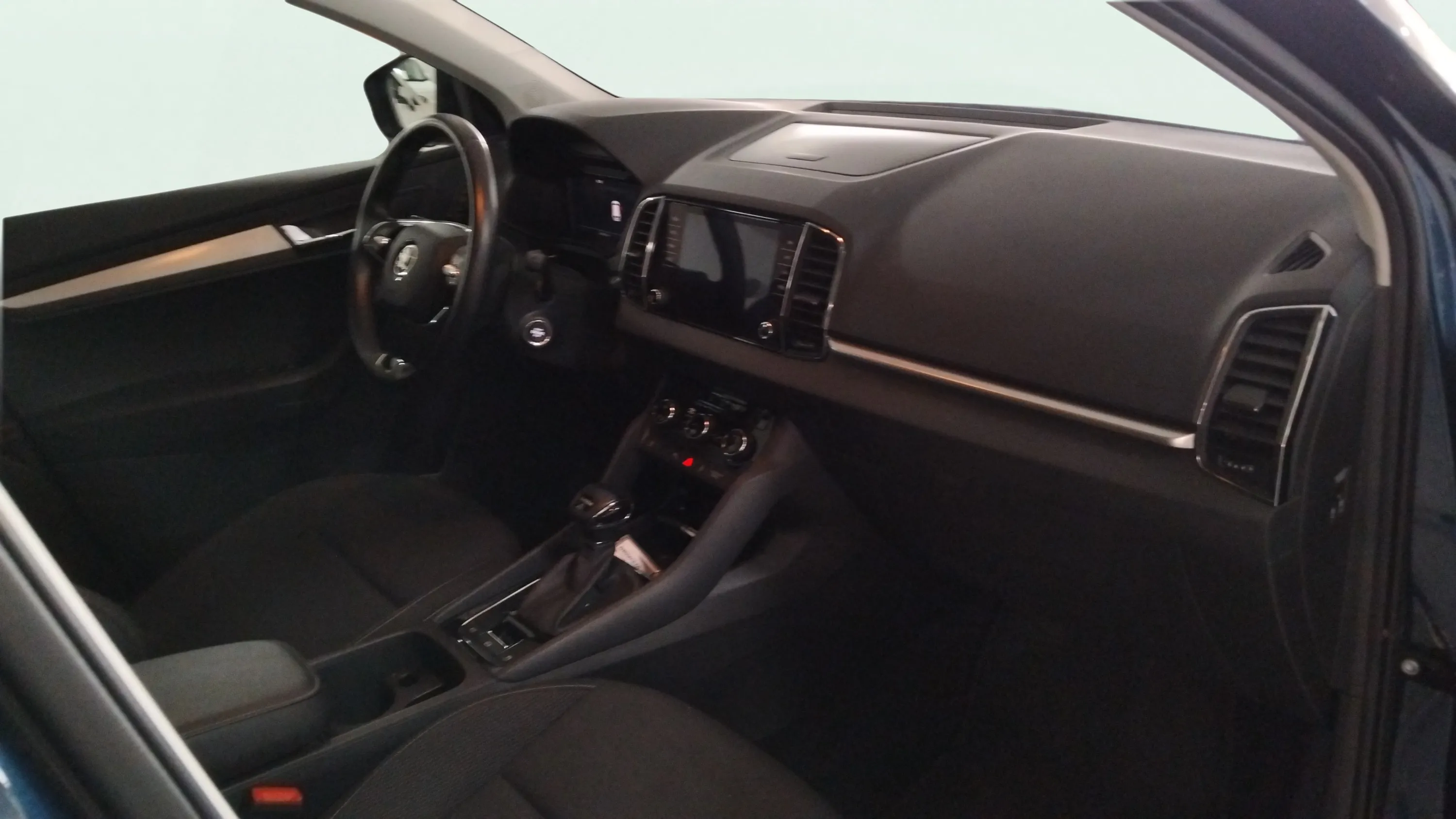 Škoda Karoq 2.0 TDI Ambition - foto 13