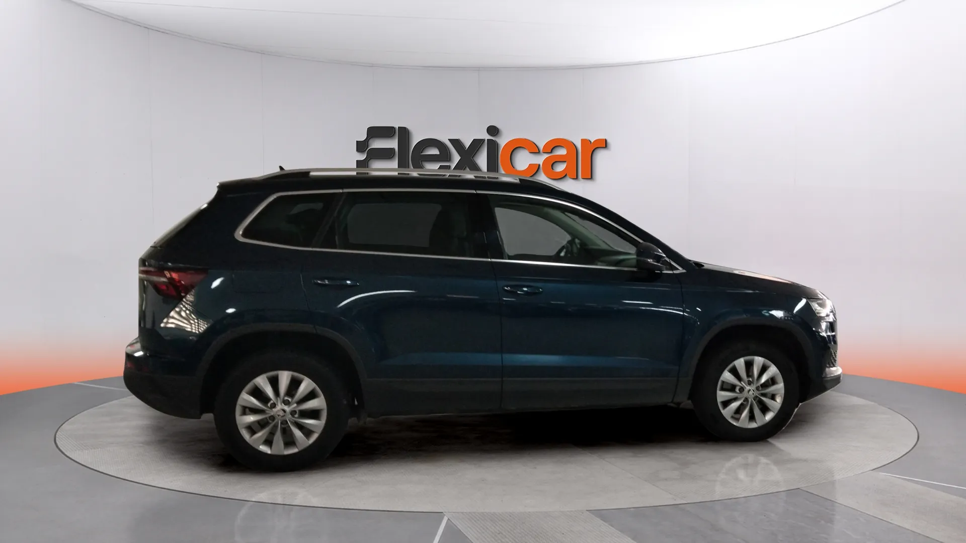 Škoda Karoq 2.0 TDI Ambition - foto 8