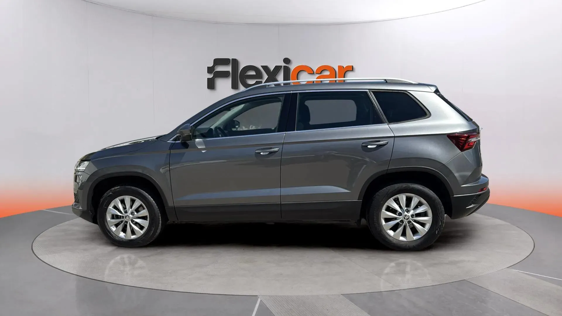 Škoda Karoq 2.0 TDI DSG Ambition - foto 4