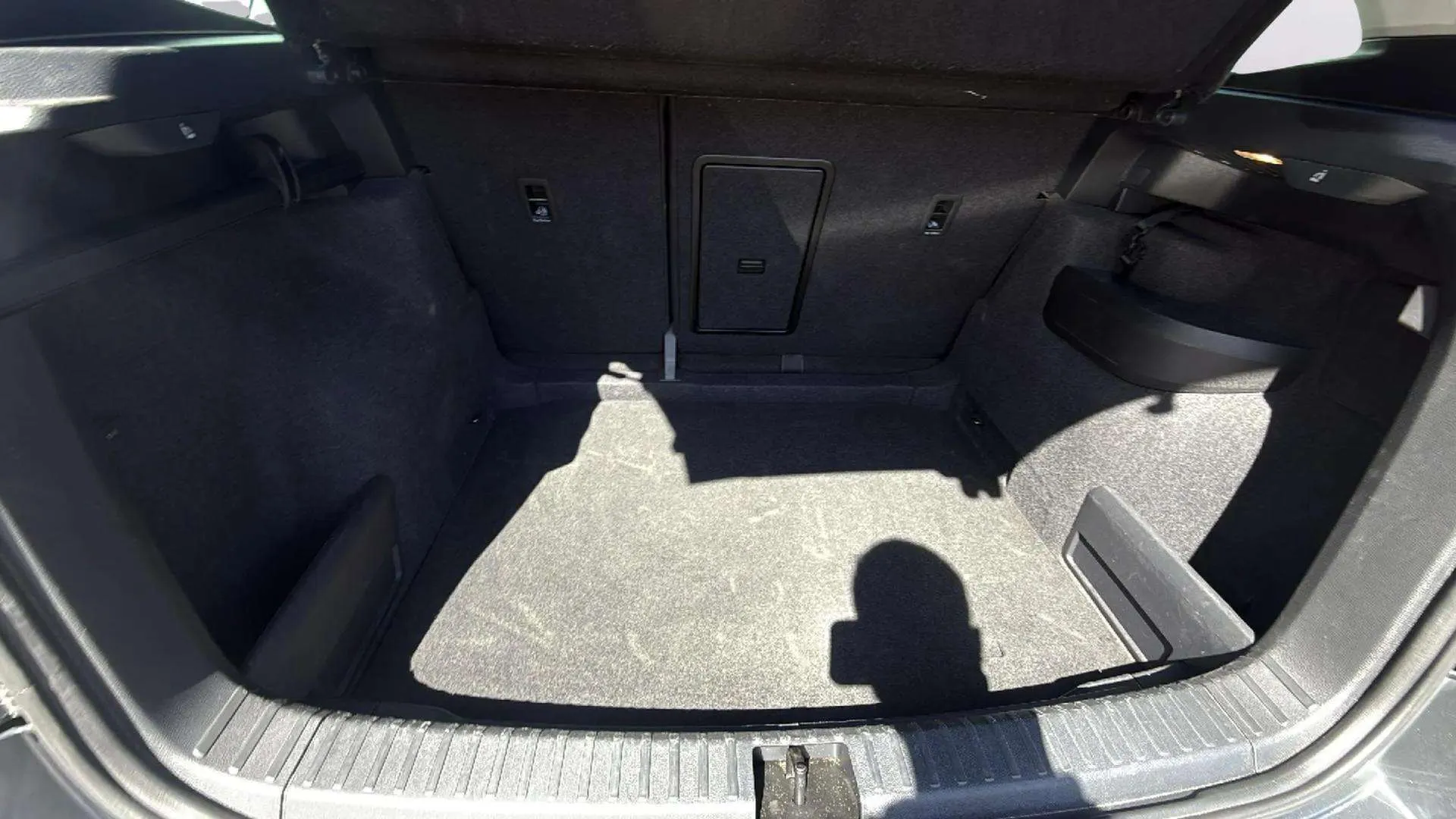 Škoda Karoq 2.0 TDI DSG Ambition - foto 10