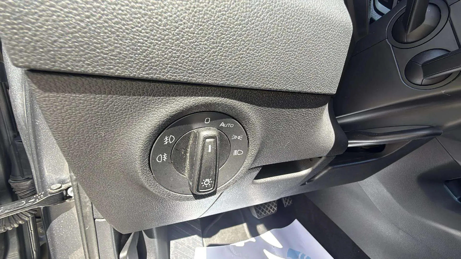 Škoda Karoq 2.0 TDI DSG Ambition - foto 21