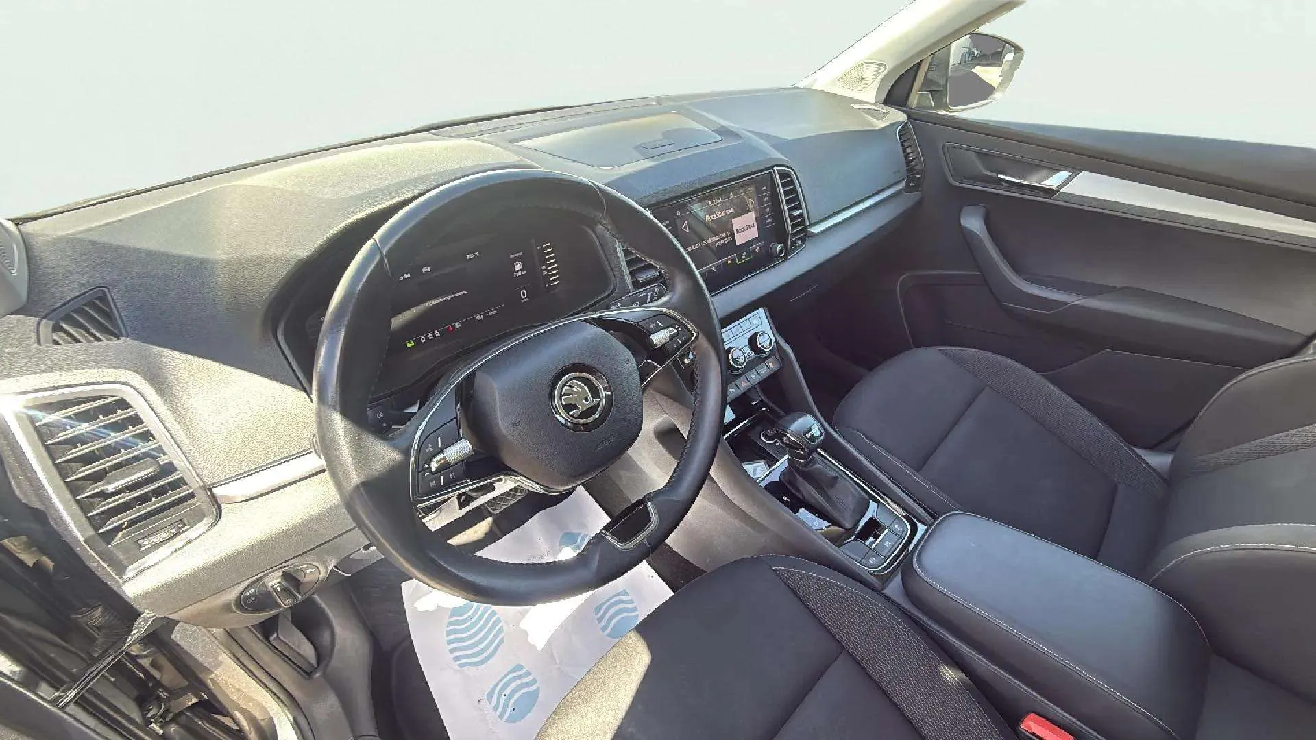 Škoda Karoq 2.0 TDI DSG Ambition - foto 11