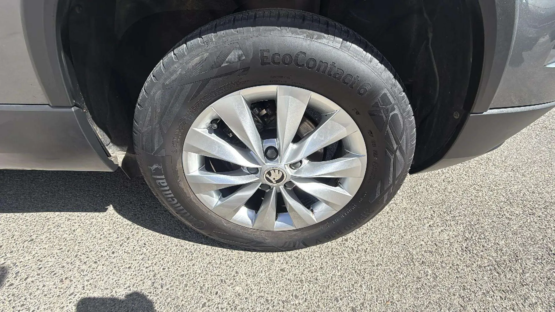 Škoda Karoq 2.0 TDI DSG Ambition - foto 9