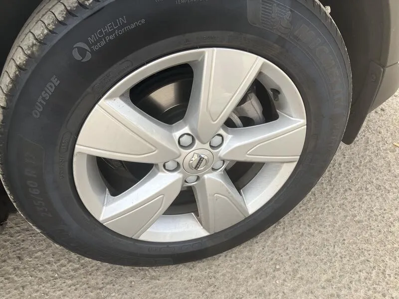 Volvo XC40 1.5 T3 - foto 35