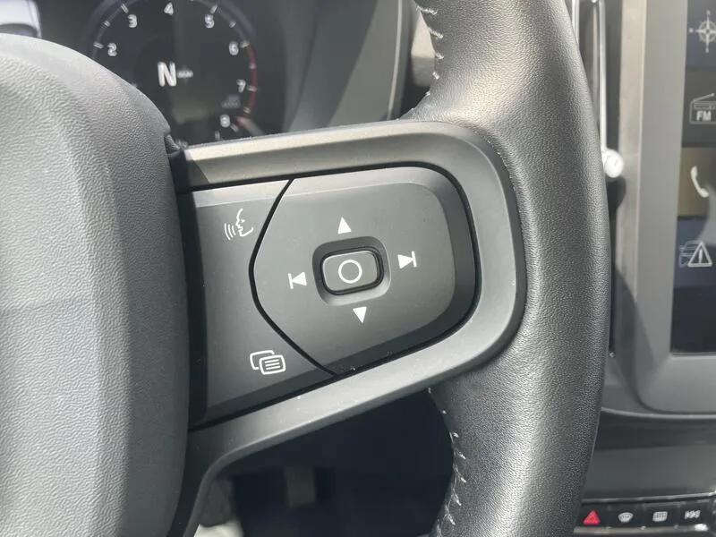 Volvo XC40 1.5 T3 - foto 18