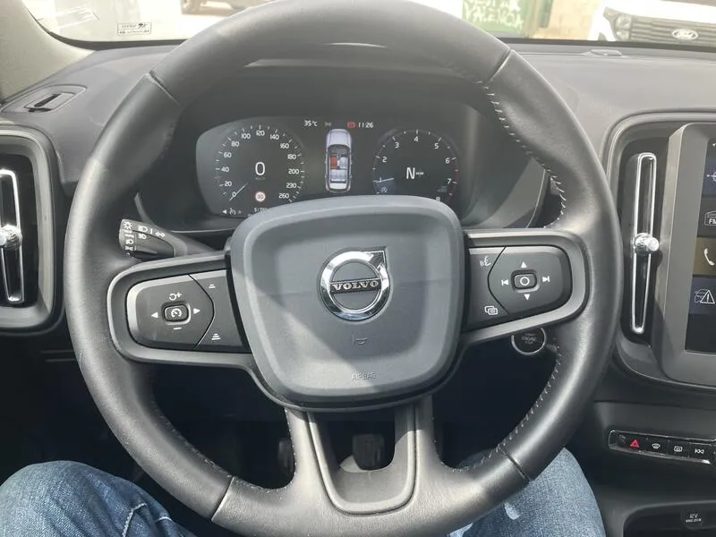 Volvo XC40 1.5 T3 - foto 11
