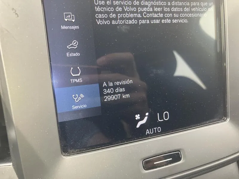Volvo XC40 1.5 T3 - foto 12