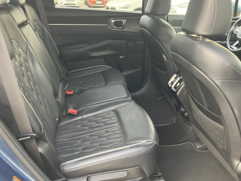 Kia Sorento 1.6 T-GDi Emotion - foto 34