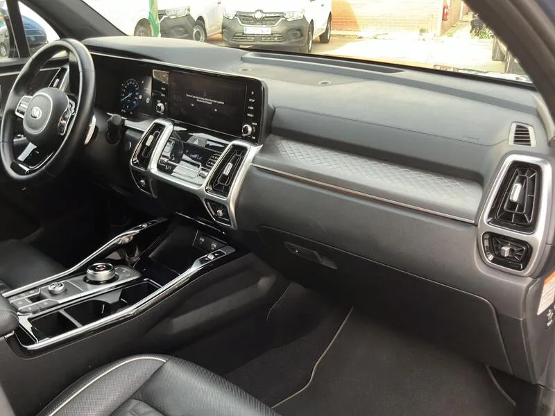 Kia Sorento 1.6 T-GDi Emotion - foto 32