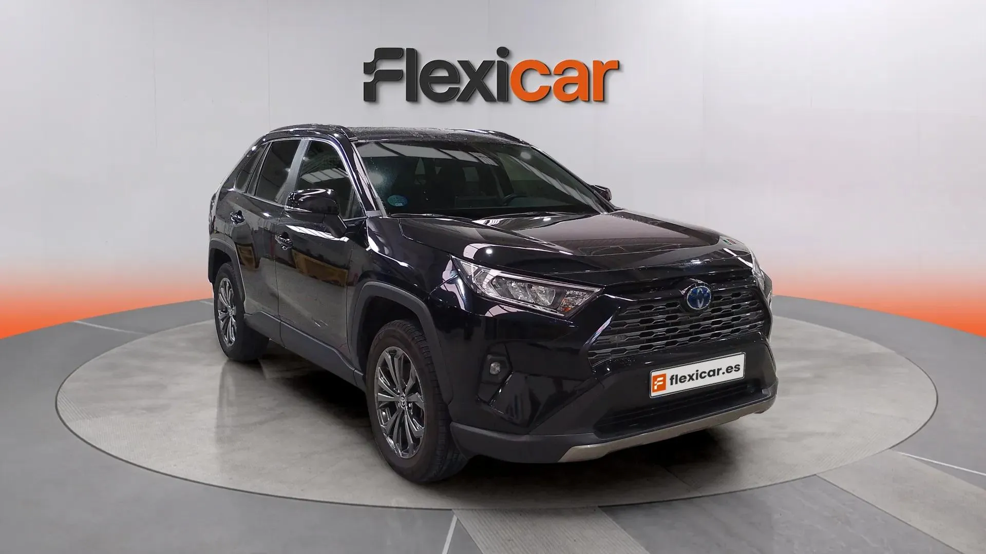 Toyota RAV4 2.5l 220H Advance