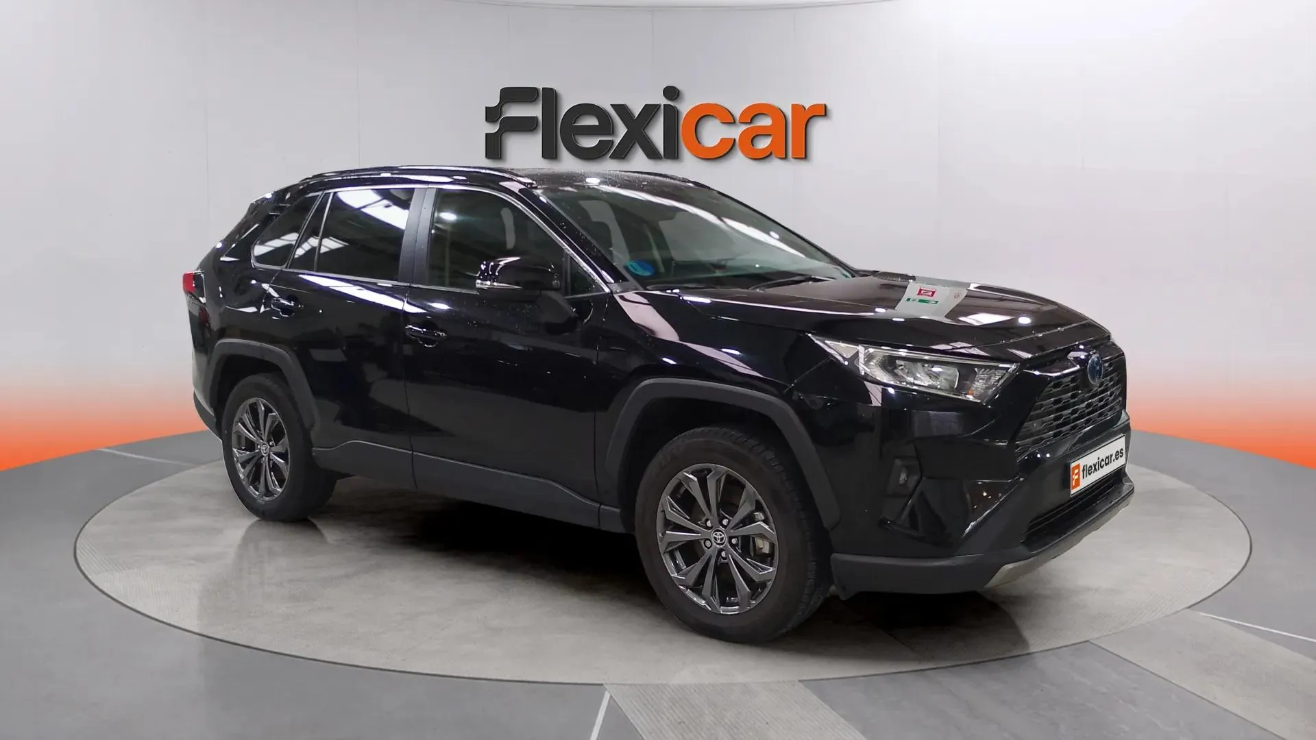Toyota RAV4 2.5l 220H Advance - foto 2
