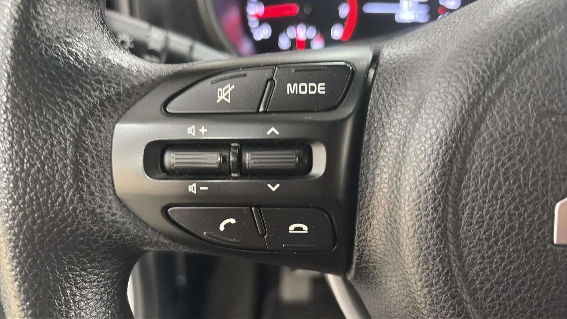 Kia Picanto 1.0 DPi Concept Pack Comfort - foto 17