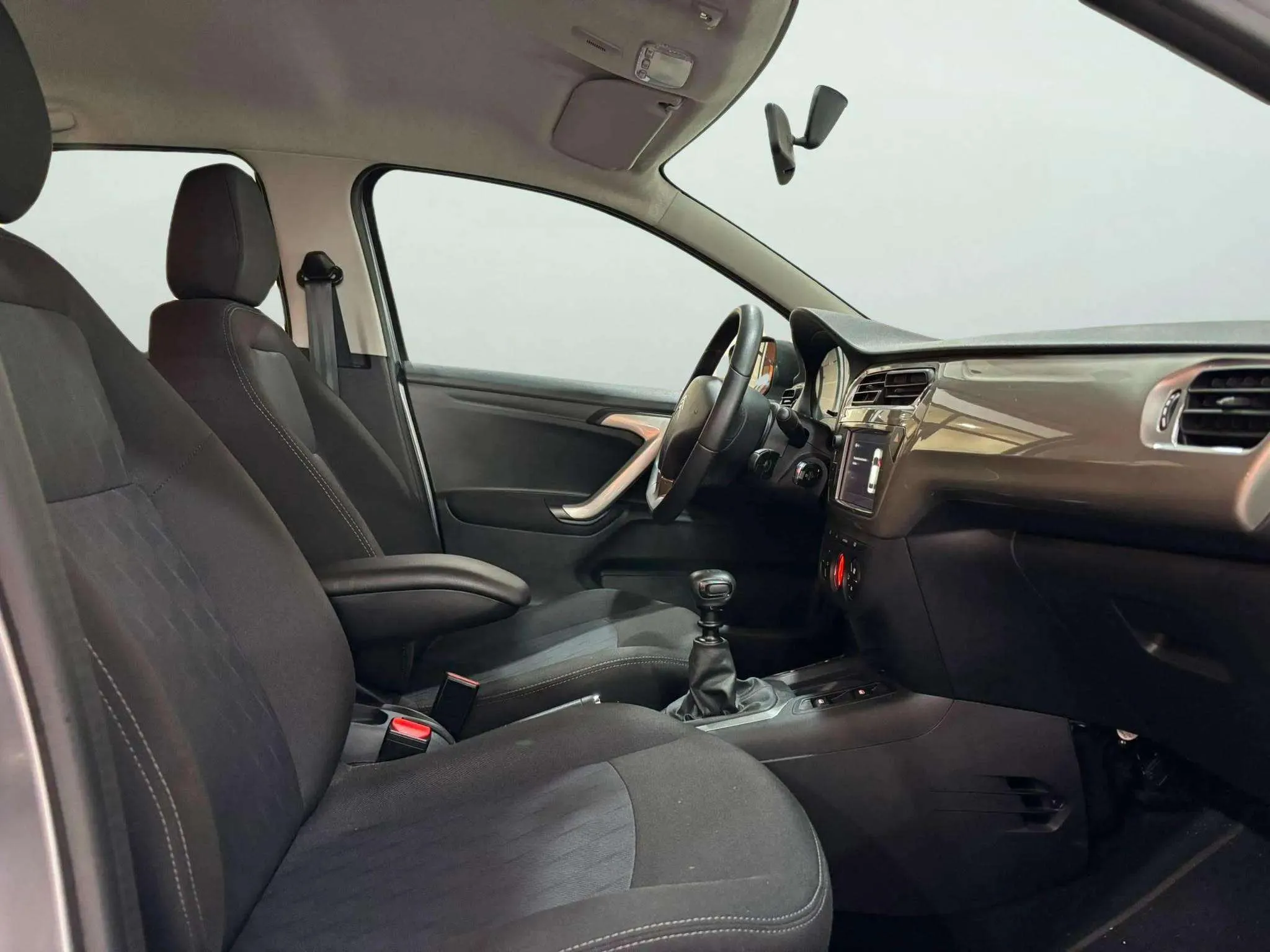 Citroën C-Elysée BlueHDi Feel - foto 12