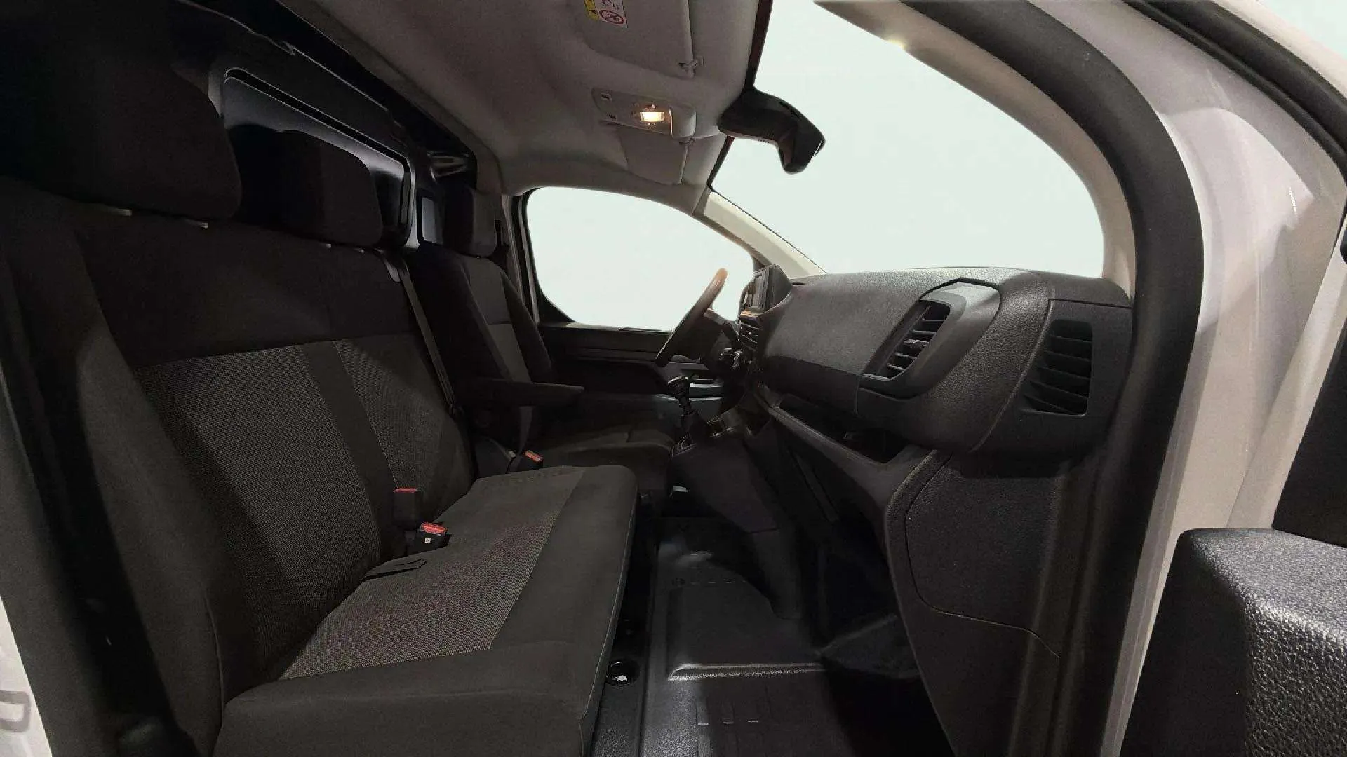 Fiat Scudo Furgón Easy PRO L2 1.5 BlueHDi 120 - foto 13
