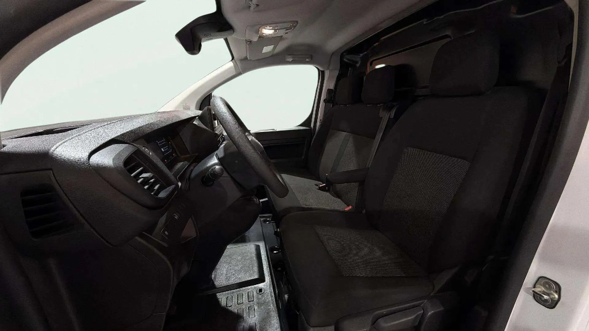 Fiat Scudo Furgón Easy PRO L2 1.5 BlueHDi 120 - foto 14