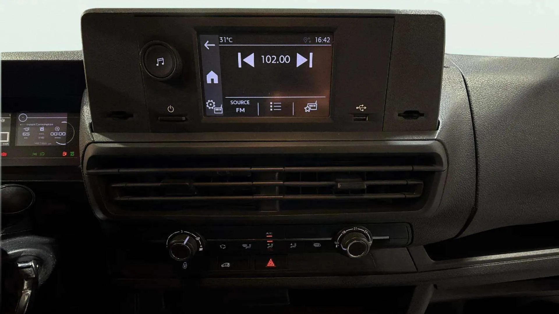 Fiat Scudo Furgón Easy PRO L2 1.5 BlueHDi 120 - foto 10