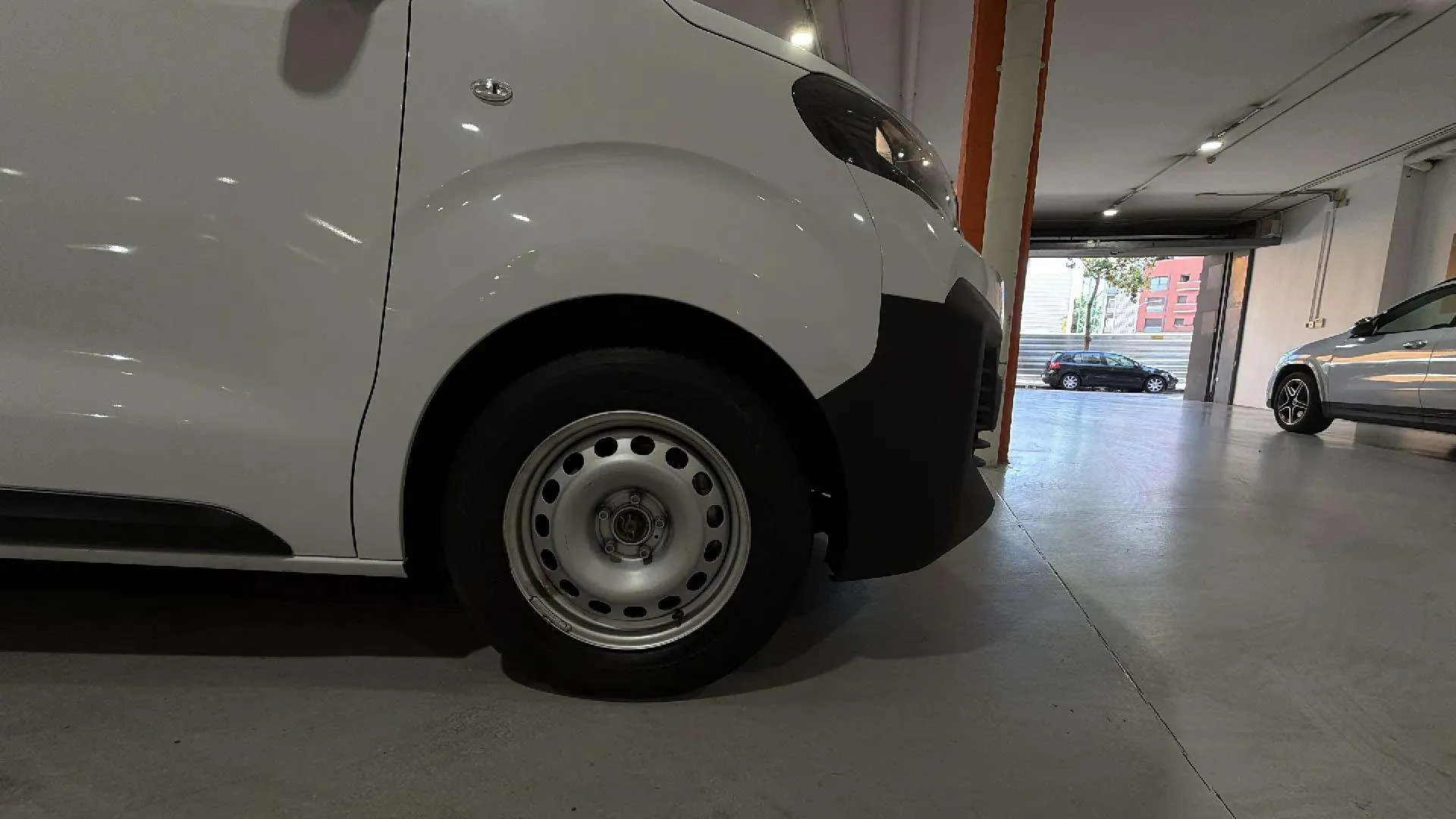 Fiat Scudo Furgón Easy PRO L2 1.5 BlueHDi 120 - foto 17
