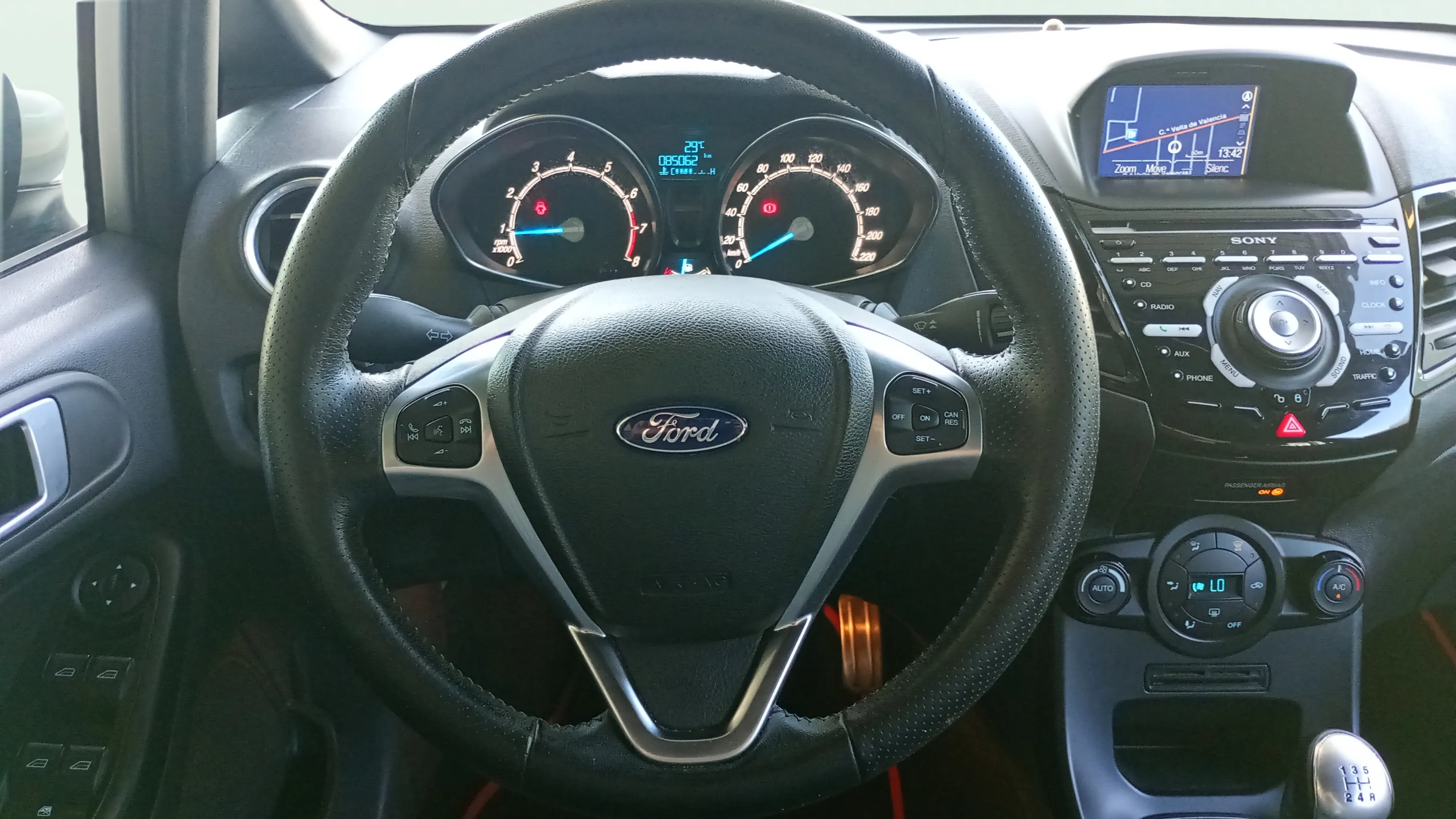 Ford Fiesta 1.0 EcoBoost ST-Line - foto 12
