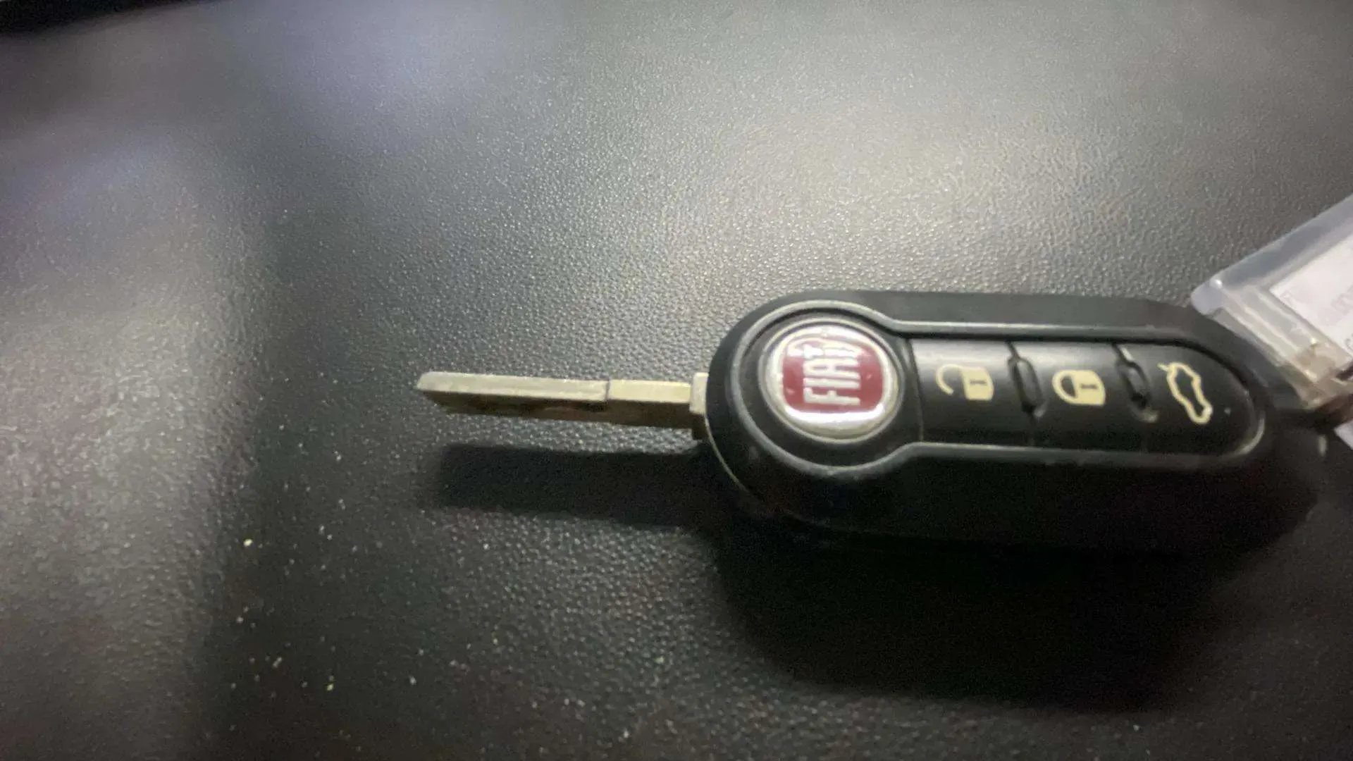 Fiat 500 Dolcevita 1.0 Hybrid - foto 17