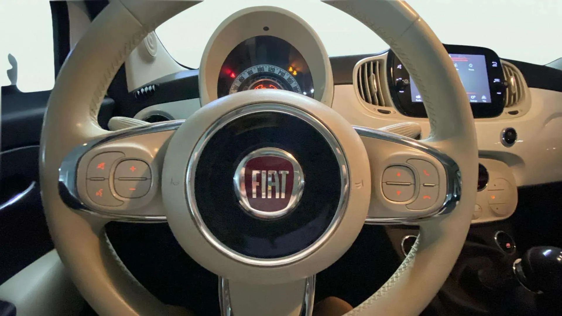 Fiat 500 Dolcevita 1.0 Hybrid - foto 10