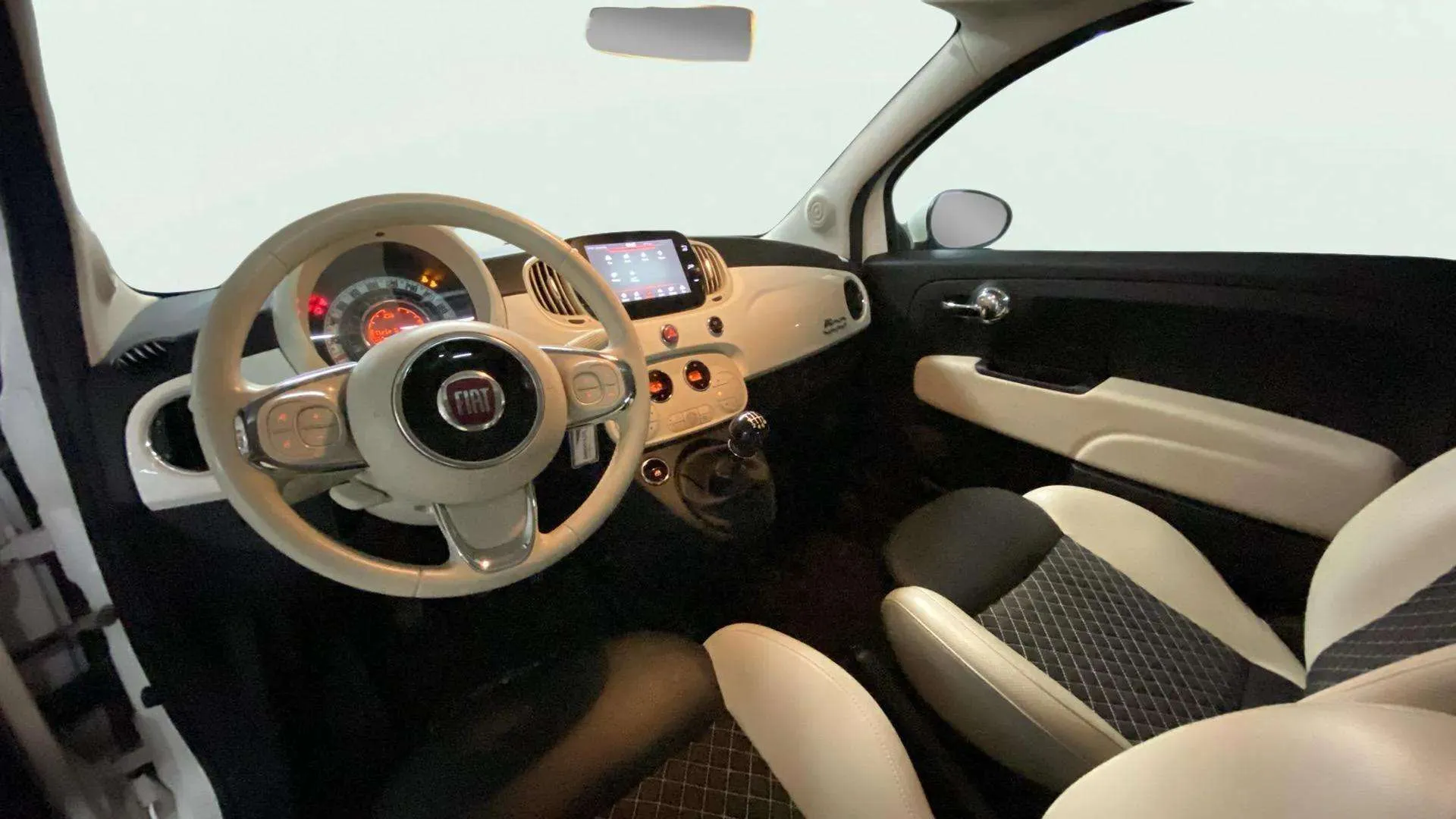 Fiat 500 Dolcevita 1.0 Hybrid - foto 9
