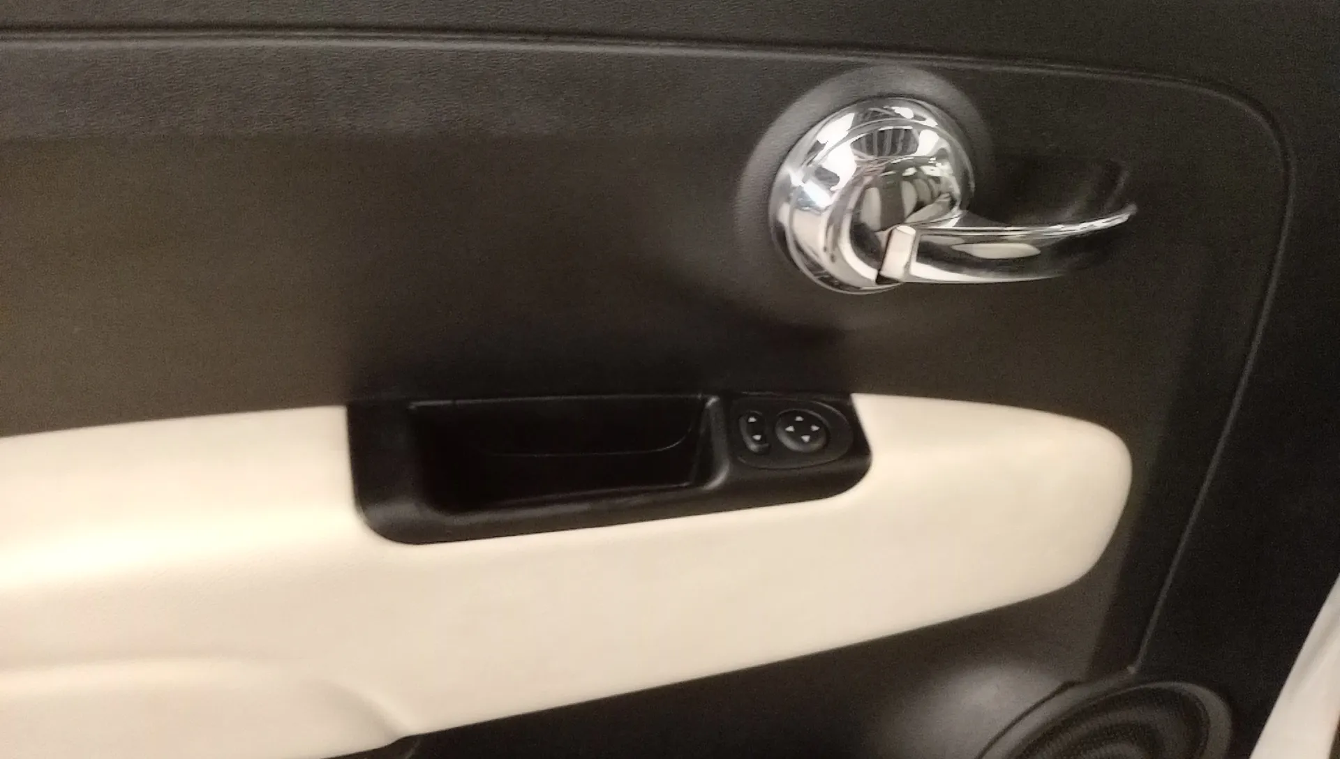 Fiat 500 Dolcevita 1.0 Hybrid - foto 9