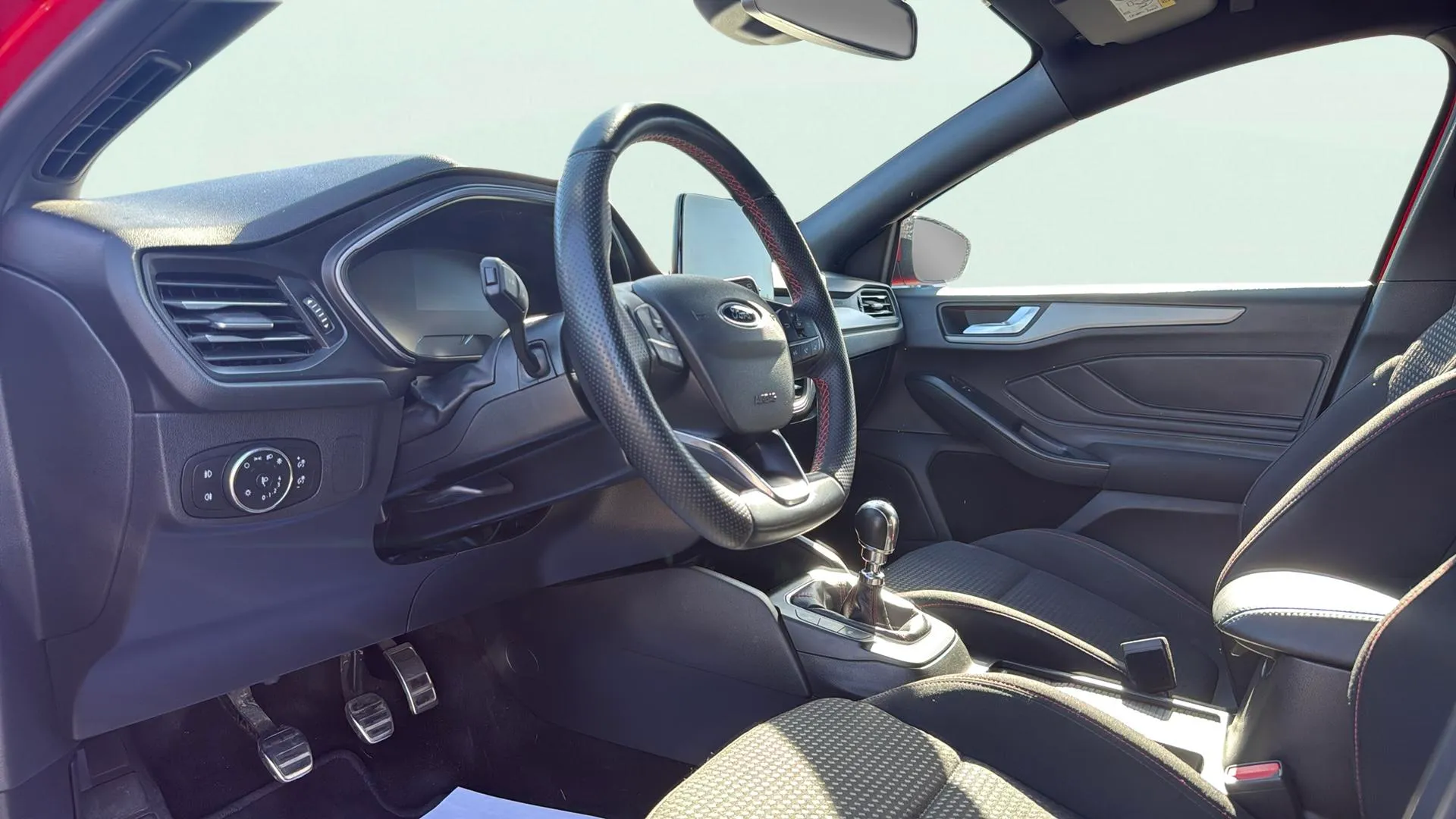 Ford Focus 1.0 EcoBoost ST-Line X - foto 10