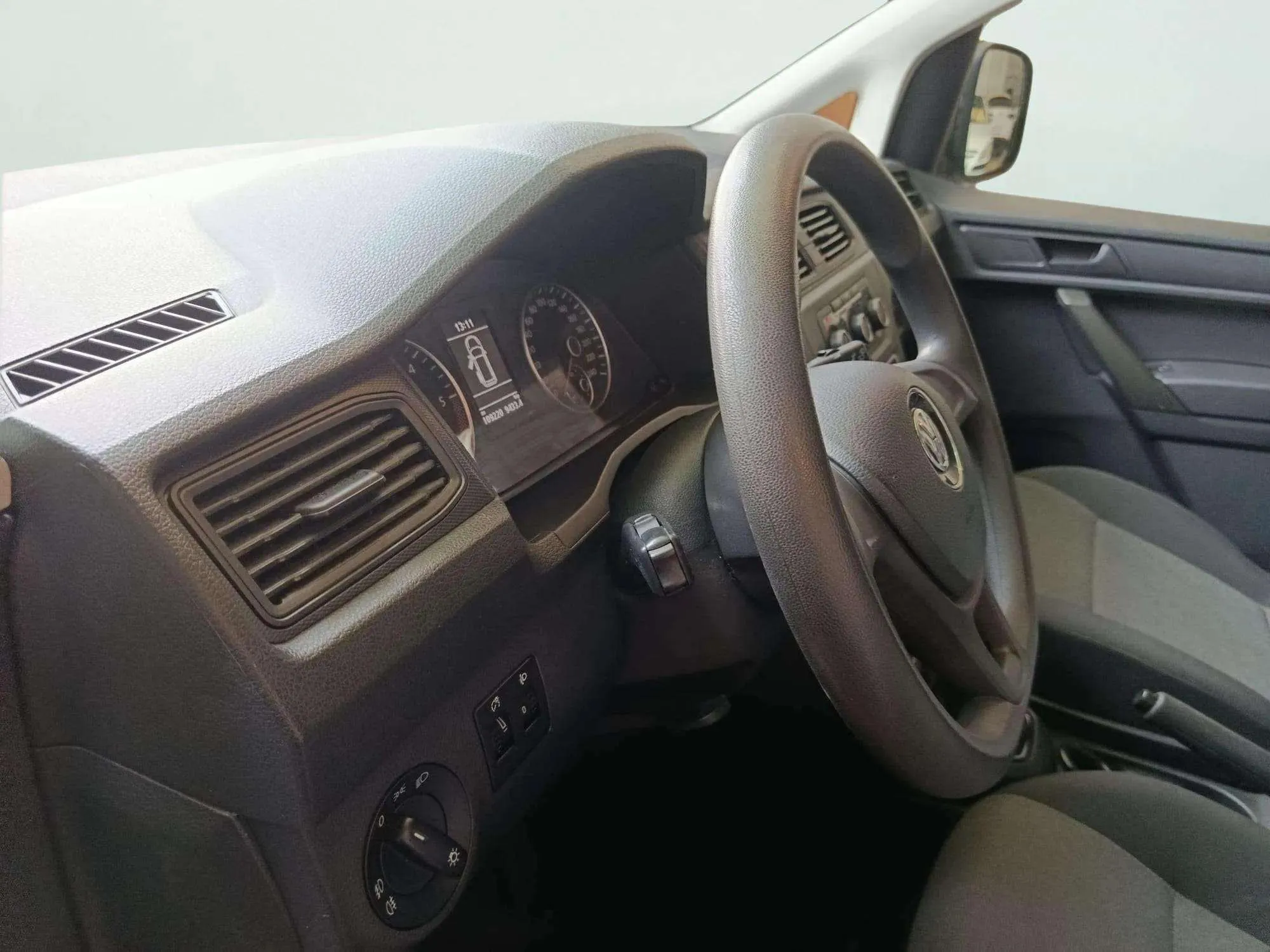 Volkswagen Caddy Trendline 2.0 TDI SCR 4MO BMT - foto 14