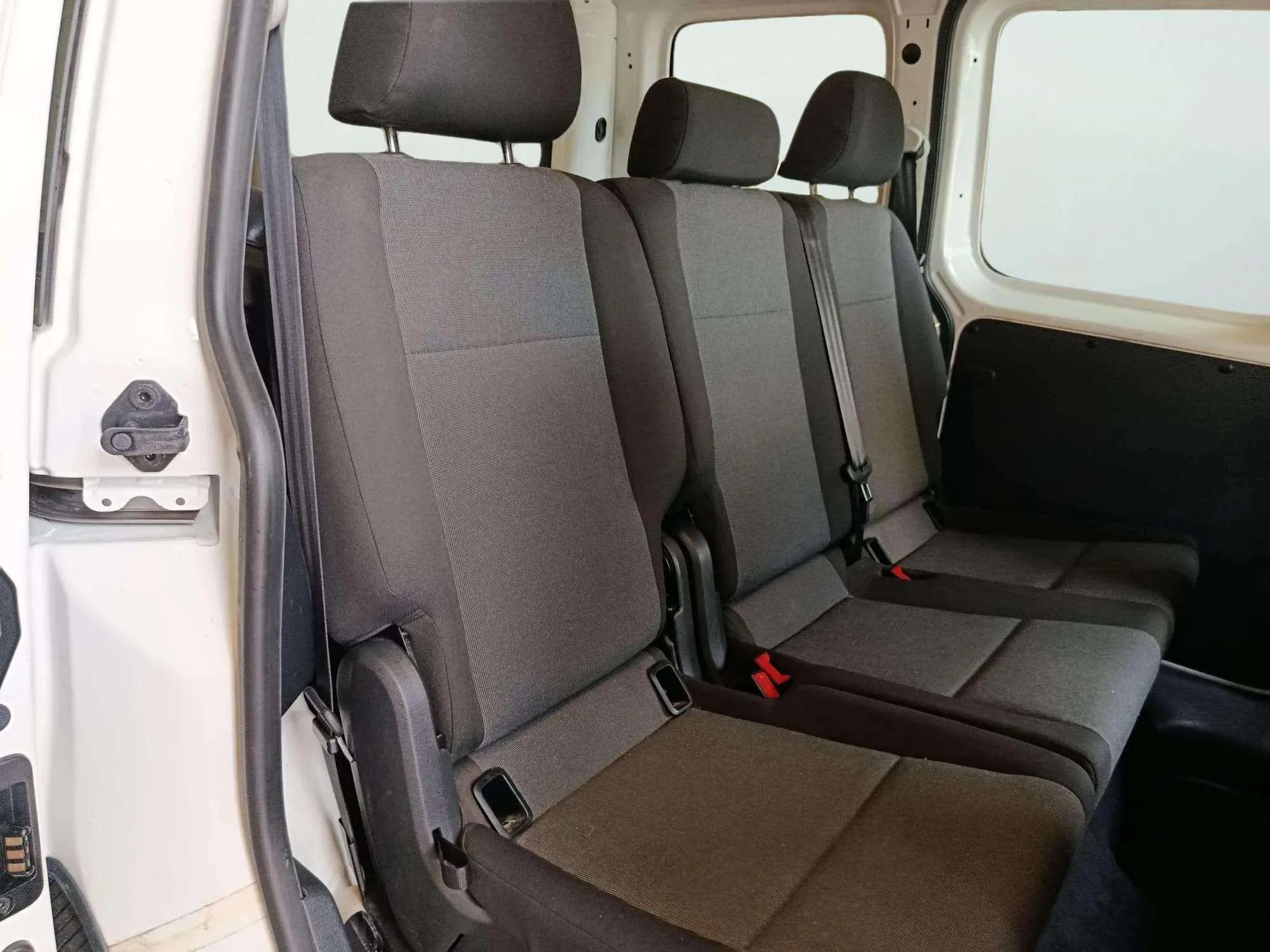 Volkswagen Caddy Trendline 2.0 TDI SCR 4MO BMT - foto 7